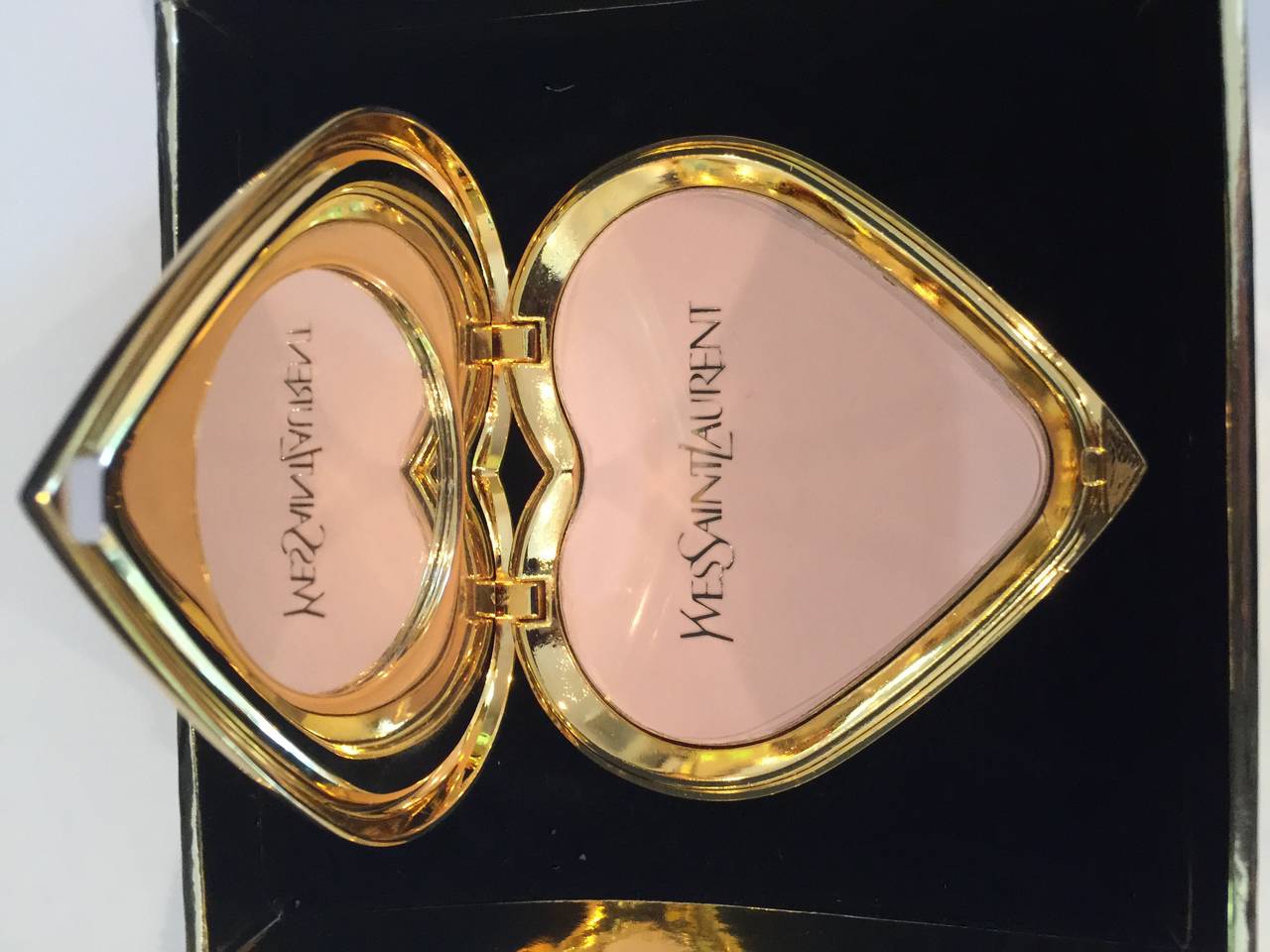 ysl heart compact