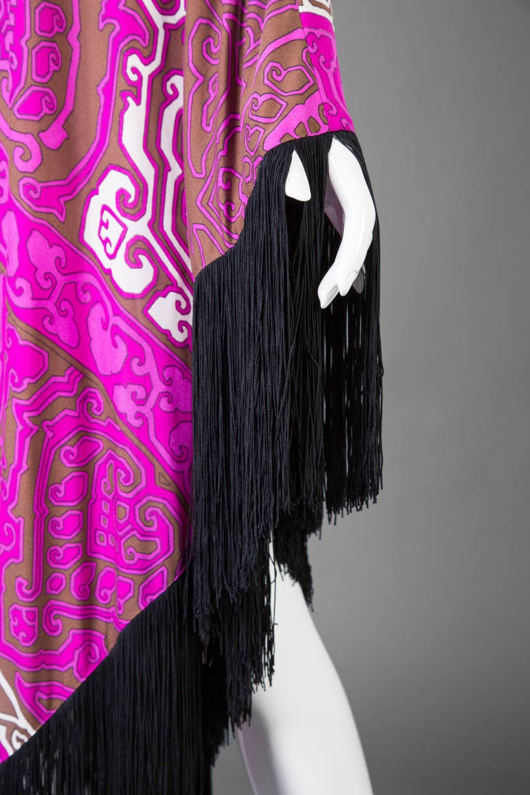 Leonard Paris  Cape 1