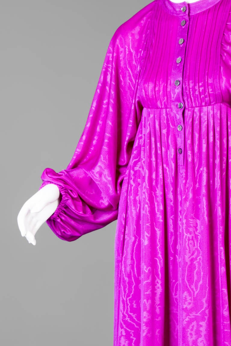 nightgown doyenne