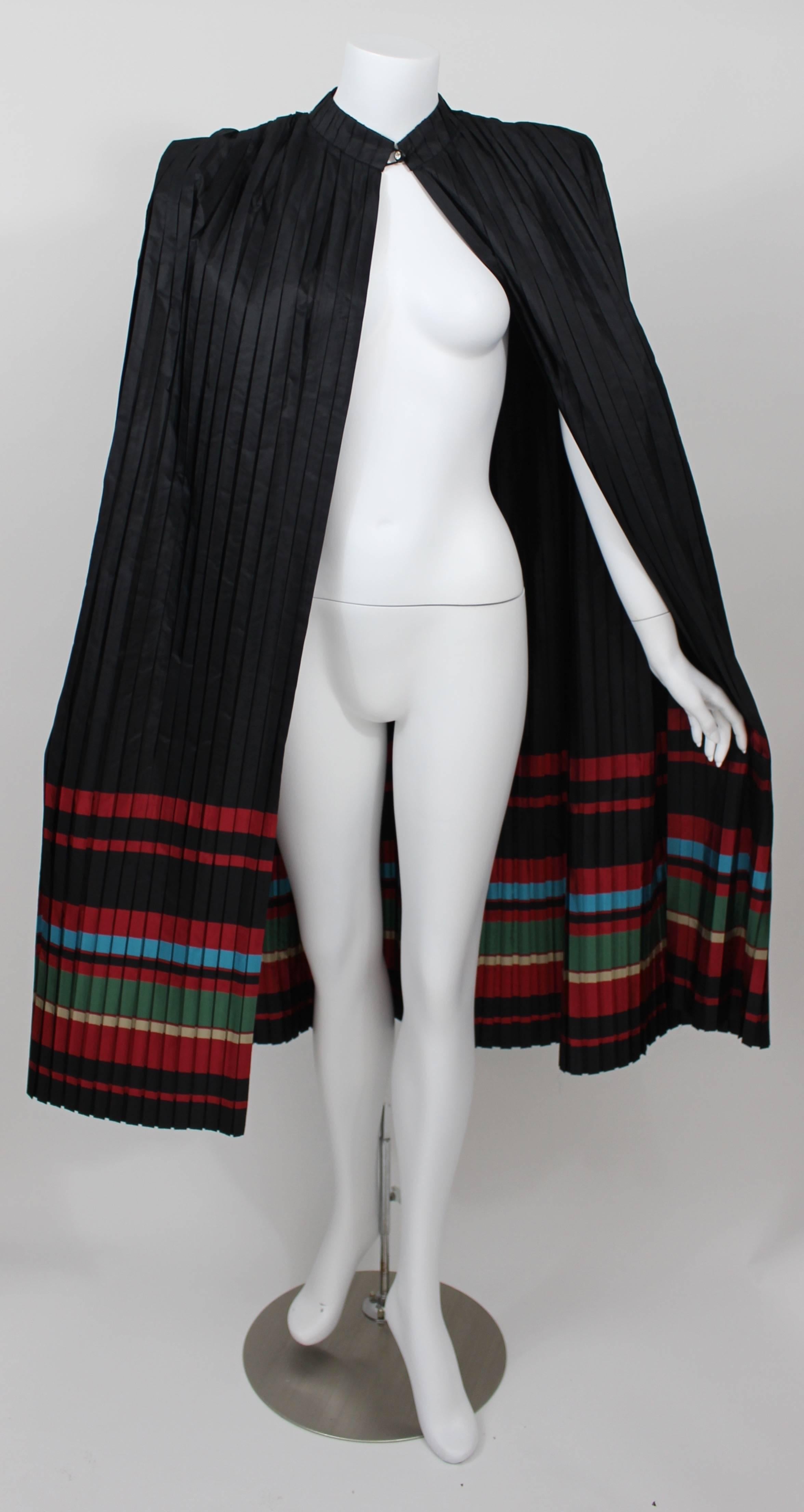 Fabulous Vintage Christian Dior Cape In Excellent Condition In Boca Raton, FL