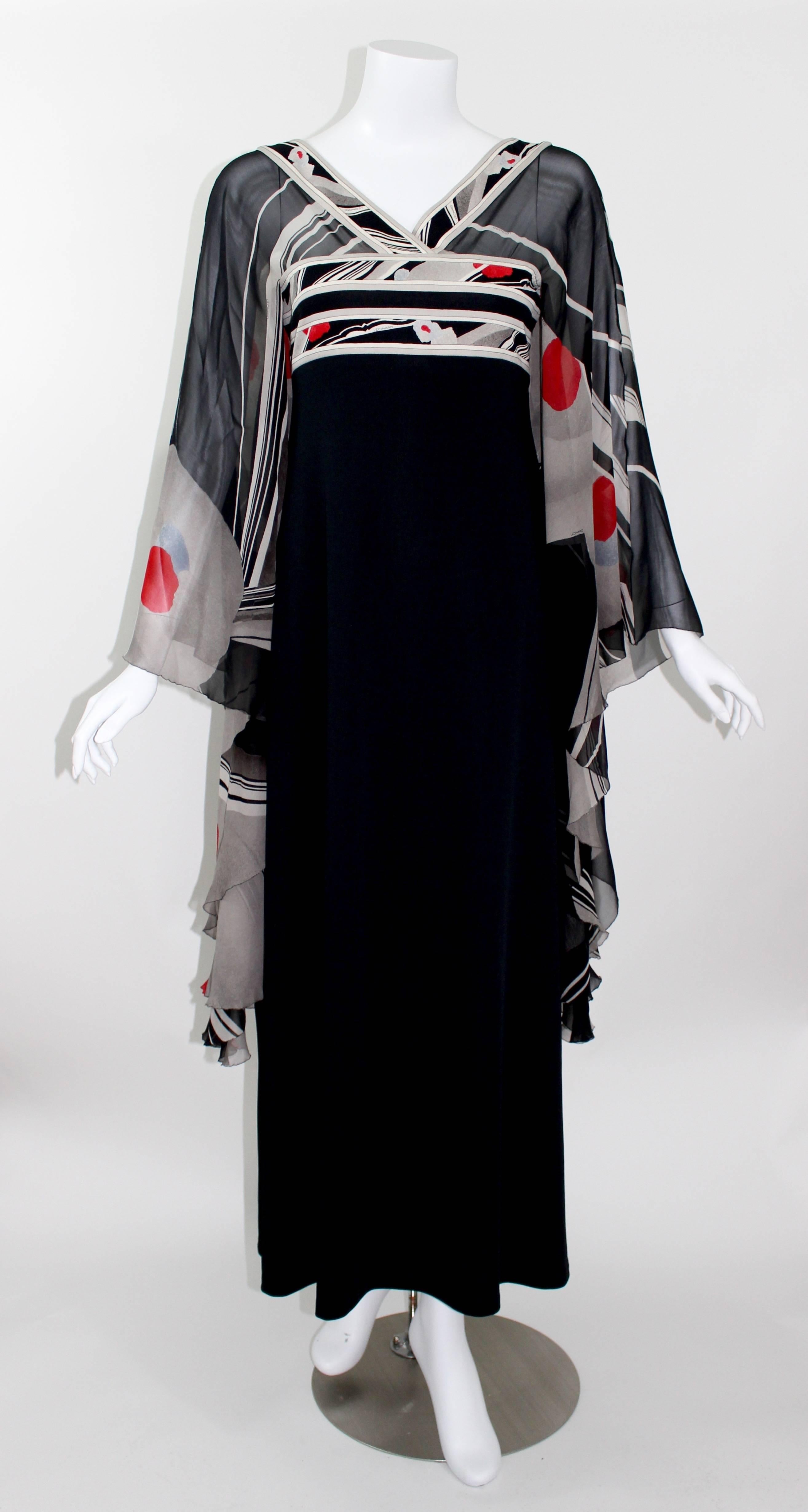 1970s Leonard Paris Caftan Dress Vintage In Excellent Condition In Boca Raton, FL