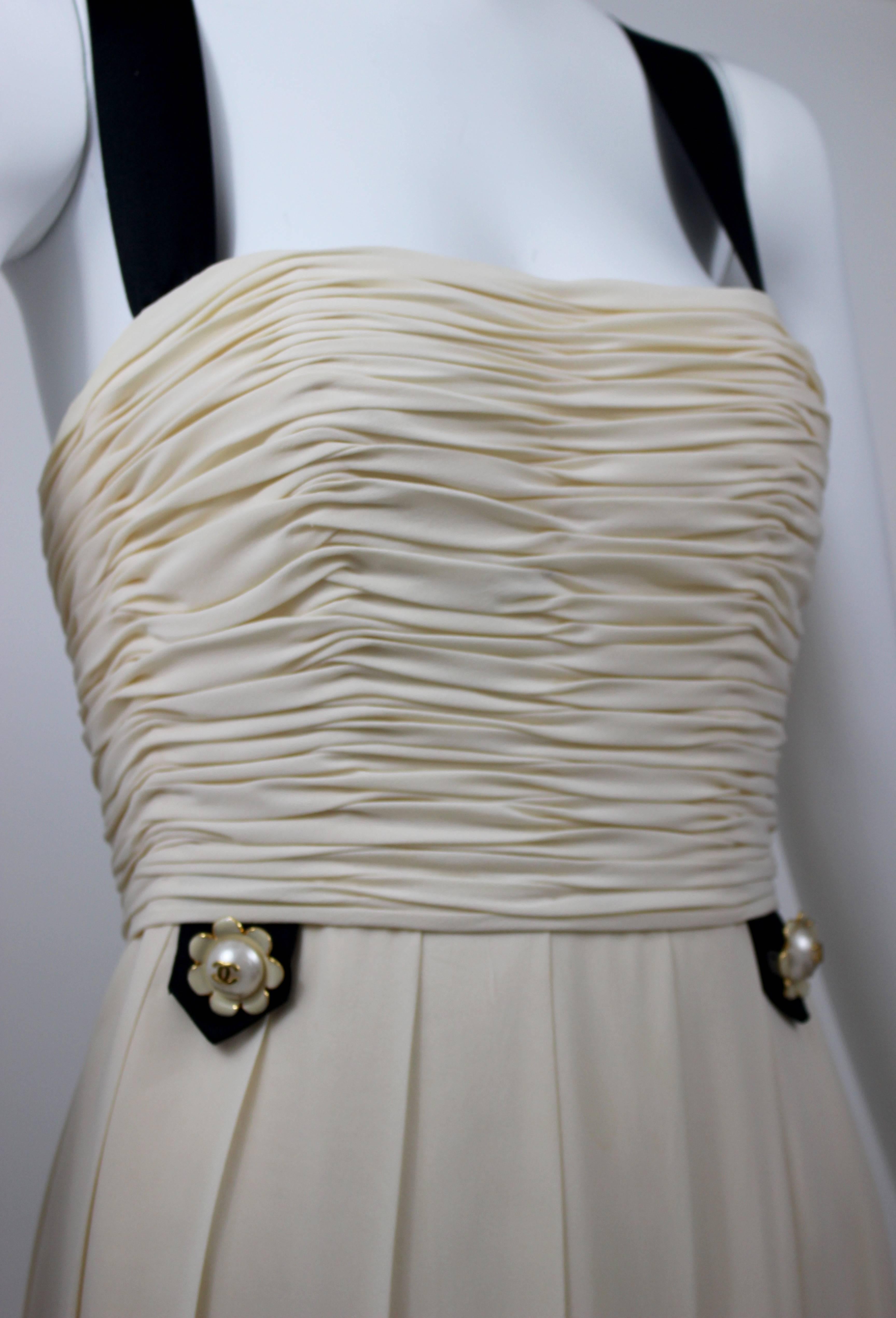 Women's 1994 Chanel Ivory Silk chiffon  Ruched Bodice and Pearl Button Dress Vintage