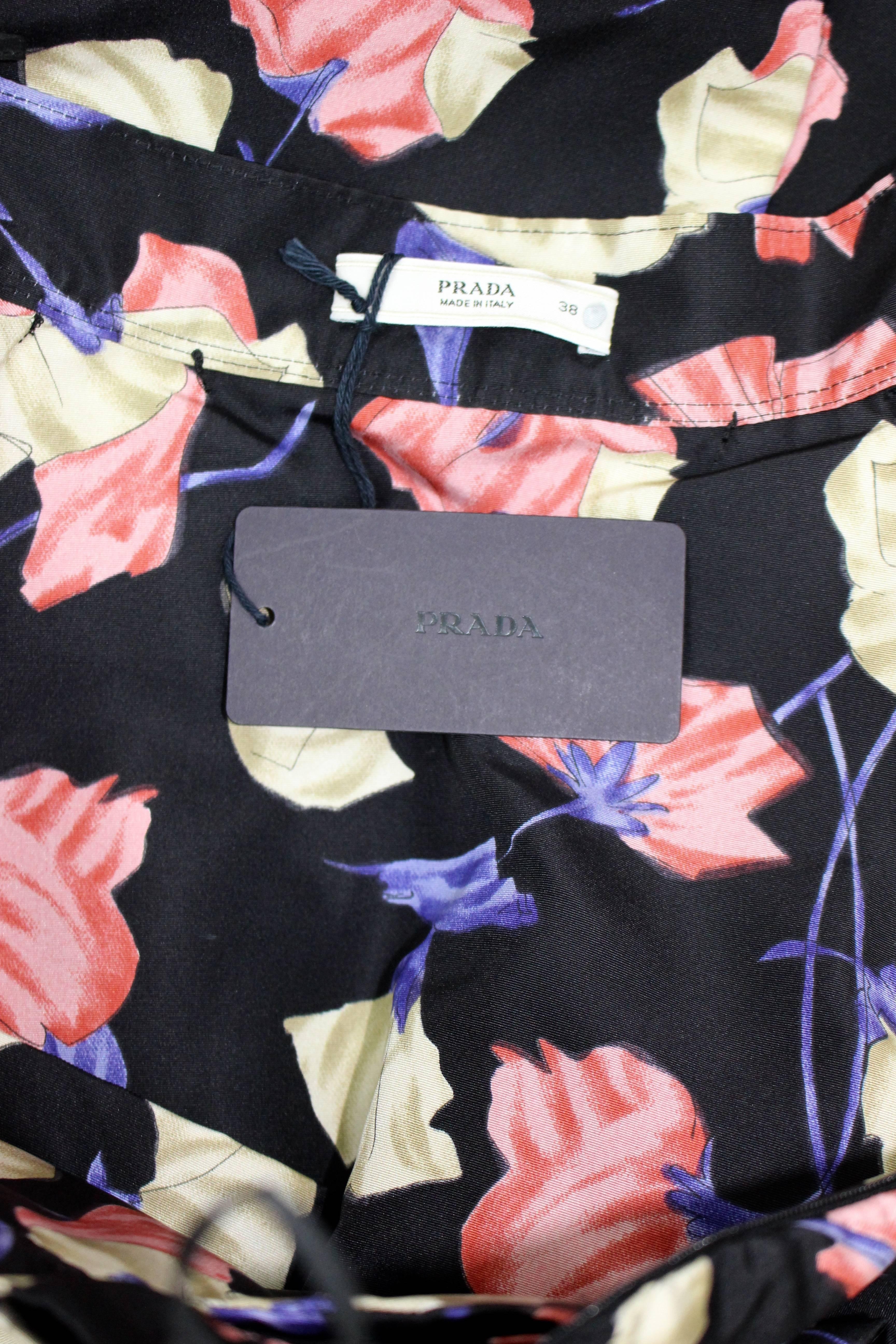 Prada Resort 2008 Floral Silk Full Skirt with tags. New In Excellent Condition In Boca Raton, FL