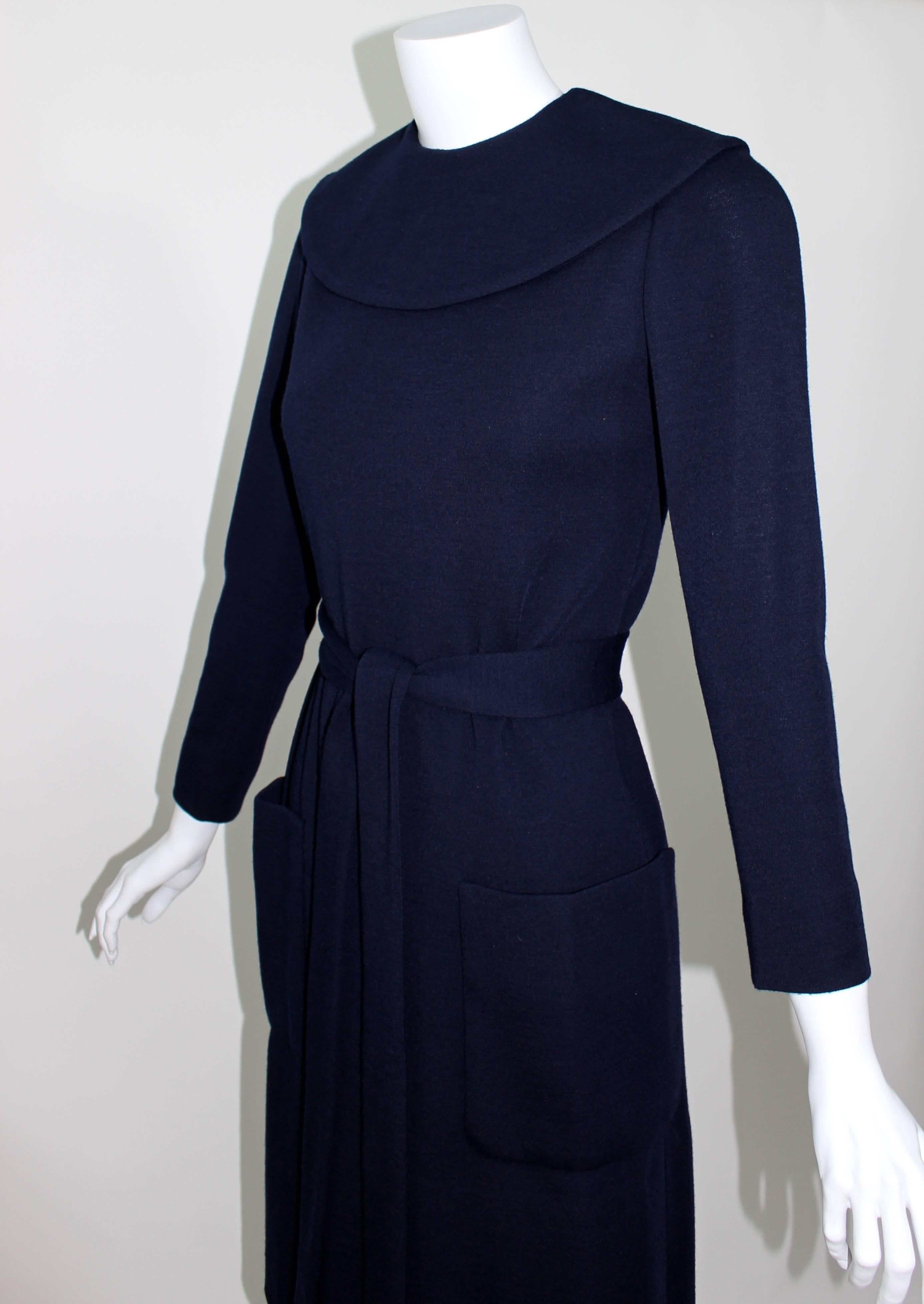 1960s Norman Norell Midnight Blue Wool Jersey Dress For Sale 2