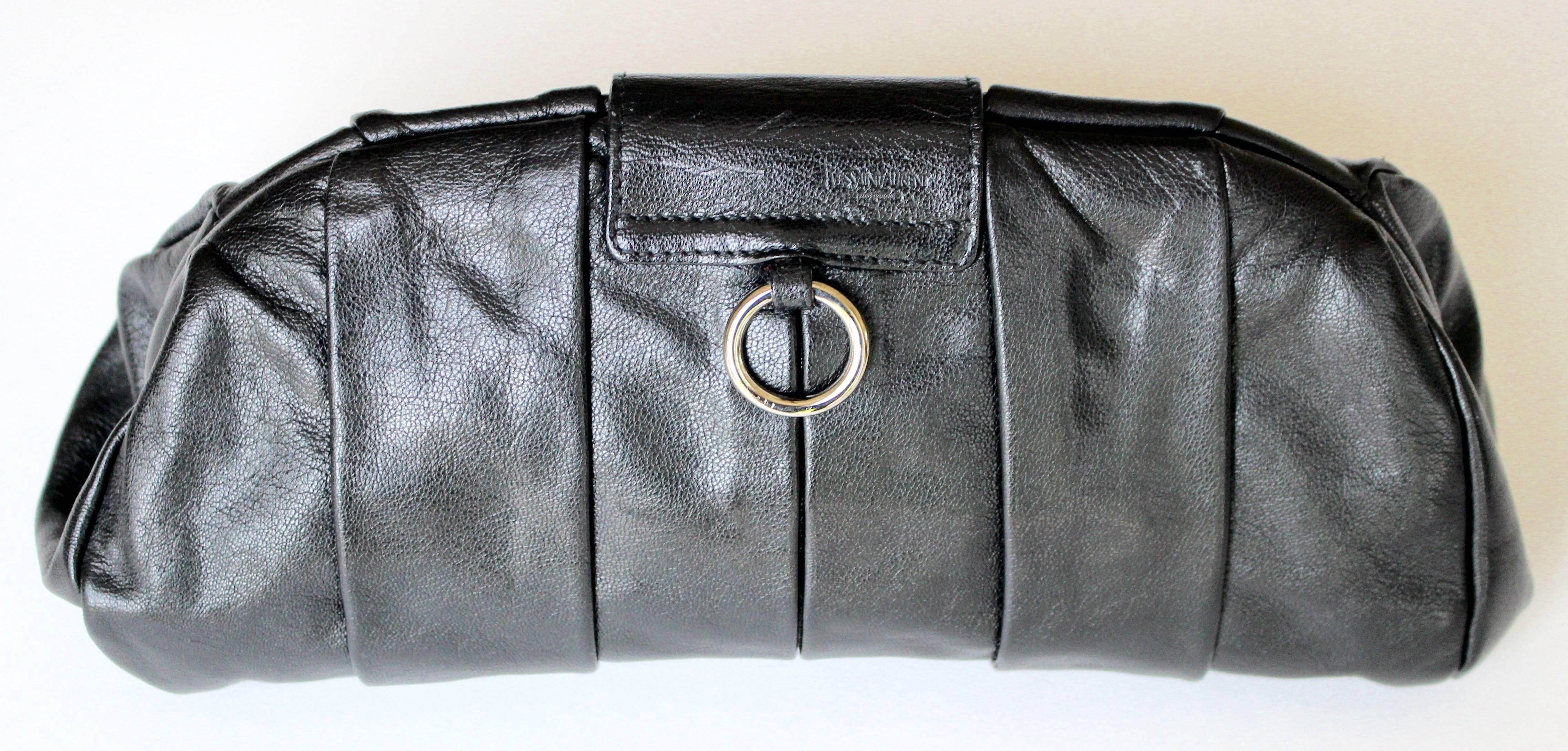 Yves Saint Laurent Nero Labbra di Dalì Clutch YSL 2003 Tom Ford Era Collectors In condizioni ottime a Boca Raton, FL
