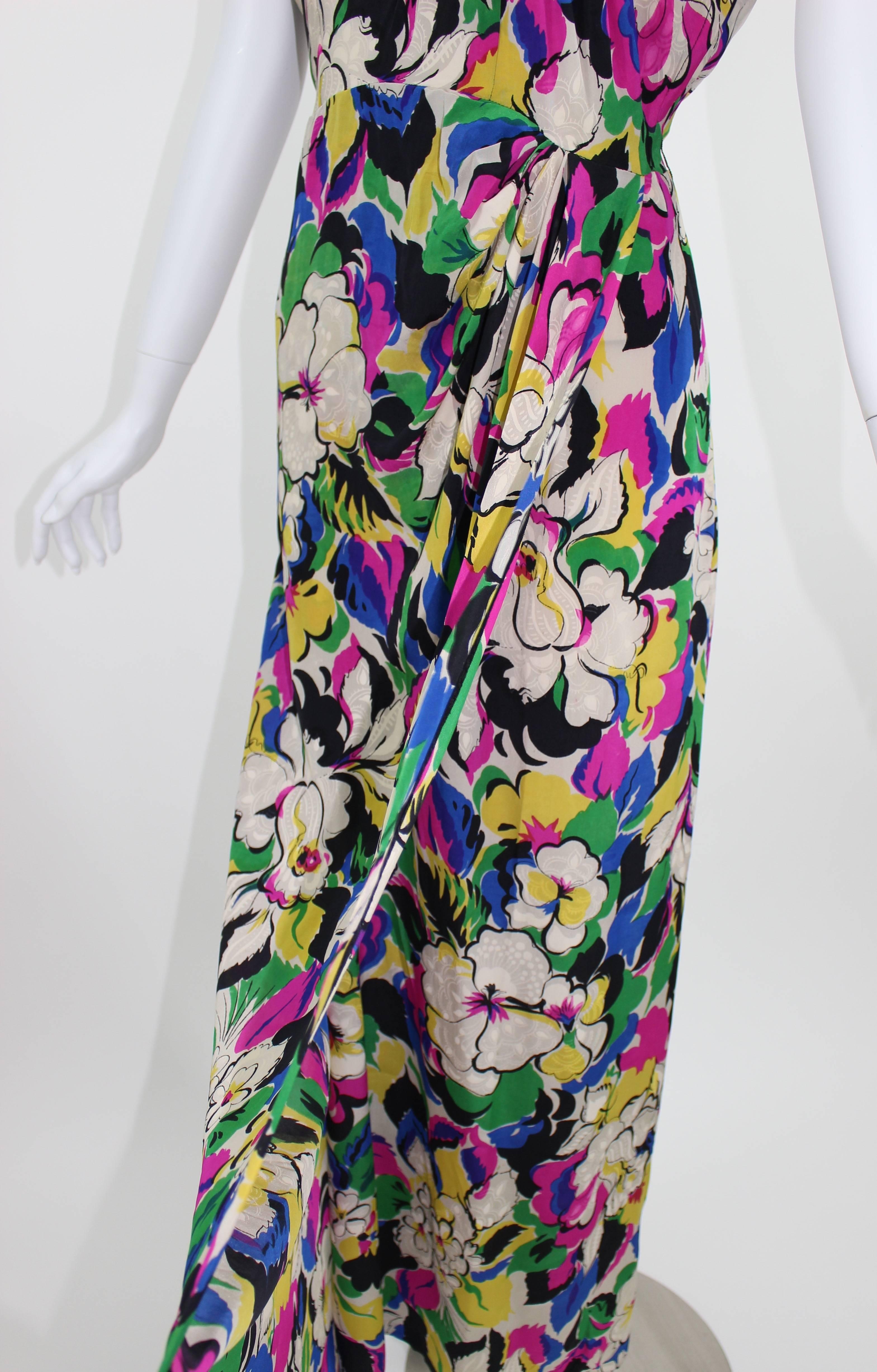 1940s Bright Floral Silk Damask Square Neckline & Ruched Short Sleeve Dress 1