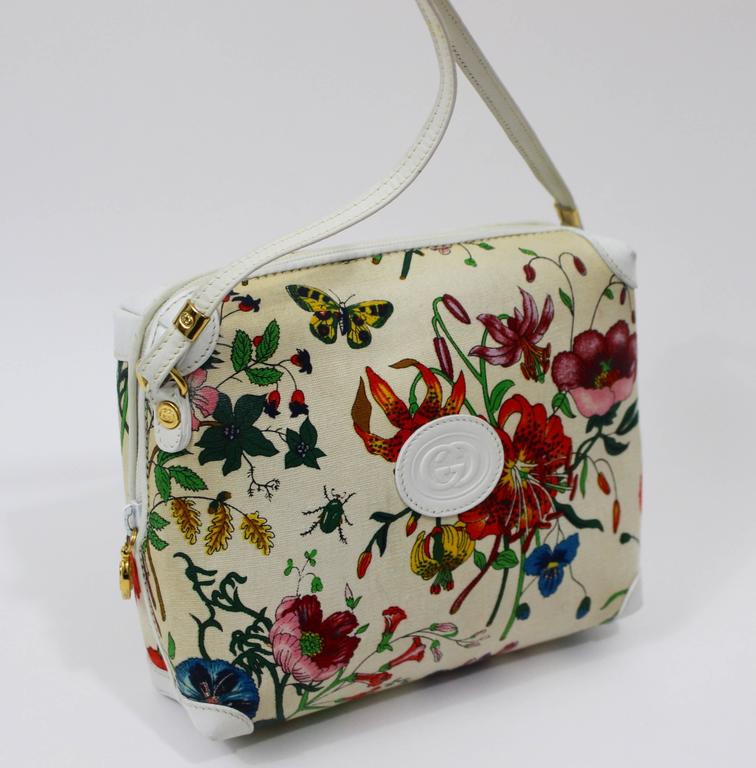 Vintage Gucci Floral Canvas White Leather Cross Body Shoulder Bag Purse at 1stdibs