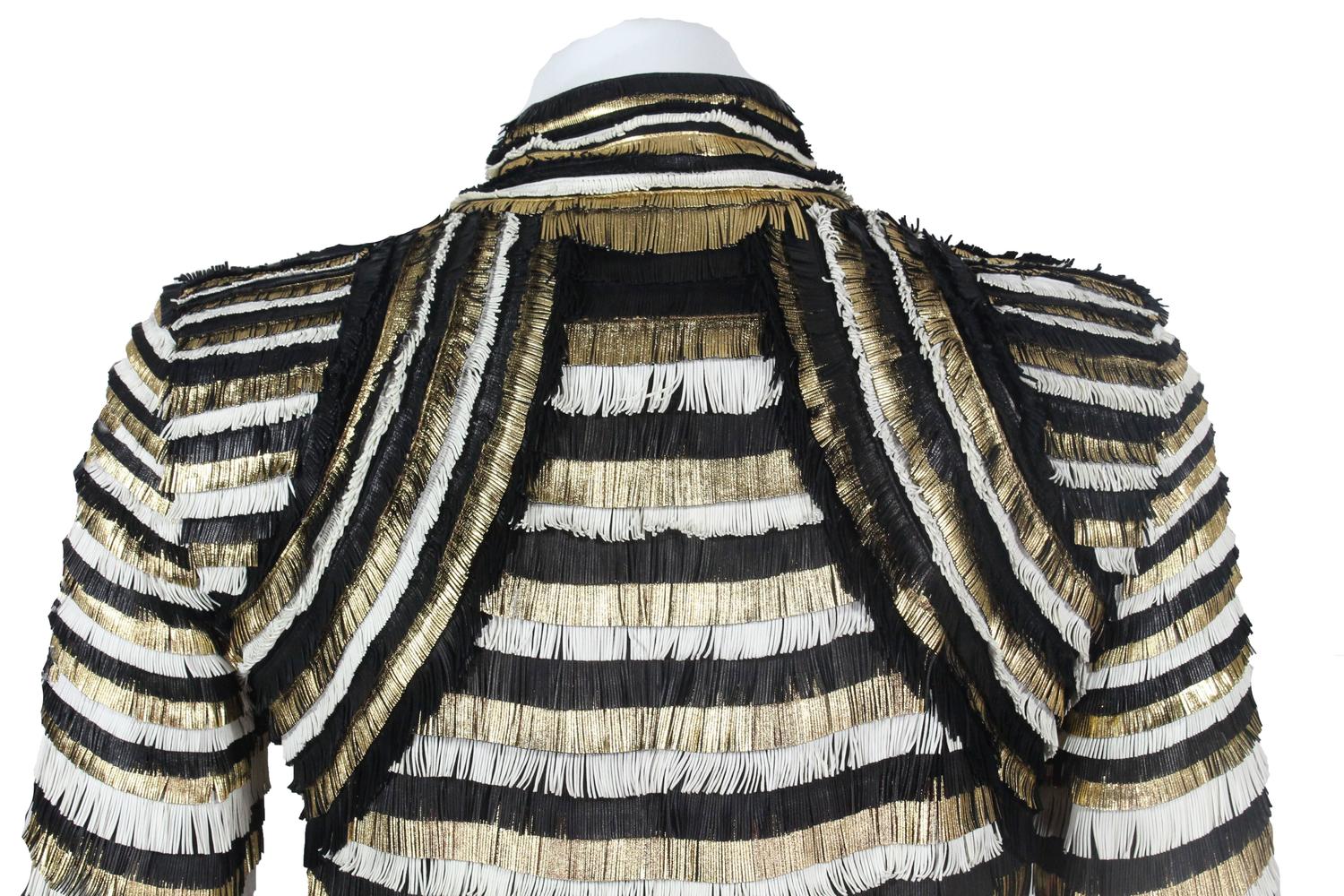 Gucci Spring 2012 Runway Black White Gold Fringe Leather ... (1500 x 1000 Pixel)
