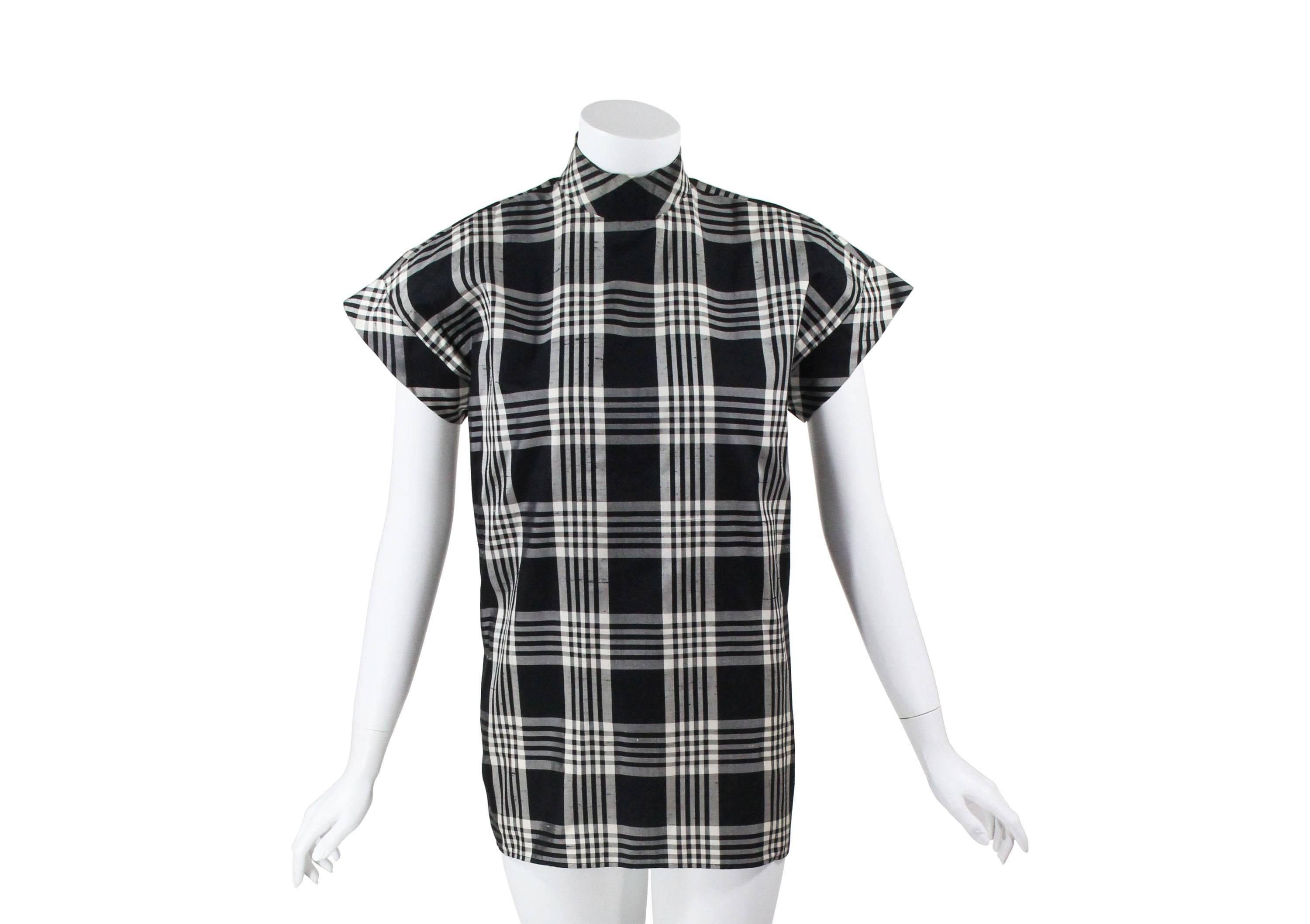 Women's 1970s Chanel Haute Couture Black and White Plaid Raw Silk Top Blouse