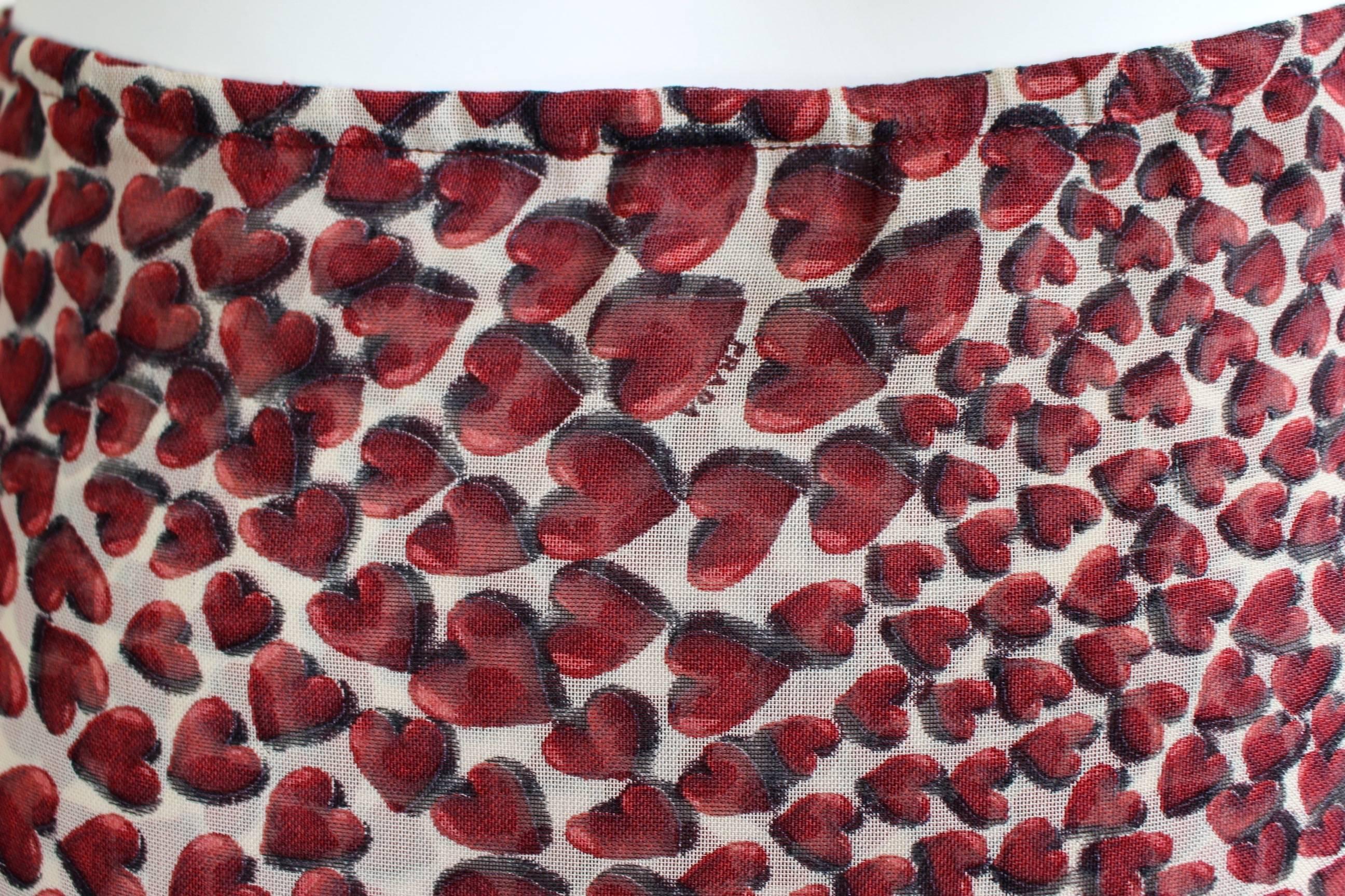 S/S 2000 Iconic Prada Heart Print Silk Skirt Rare and Collectable 4