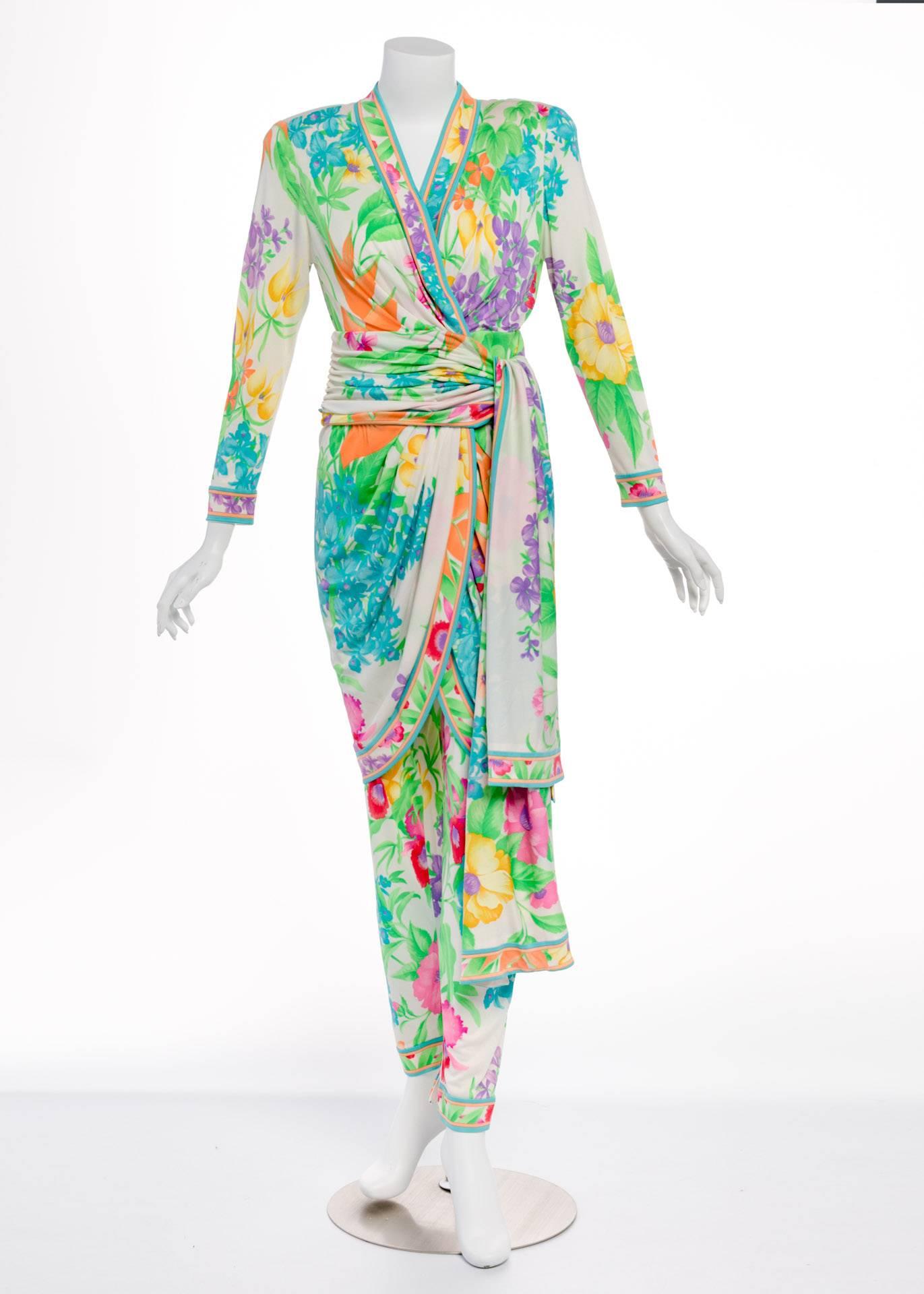 Leonard Paris is collected for its luscious prints, like the one found on this fabulous dress and pants combo from the Nineties. A gorgeous display of watercolored flowers in a Monet-inspired palette bursts forth beautifully on the mikado