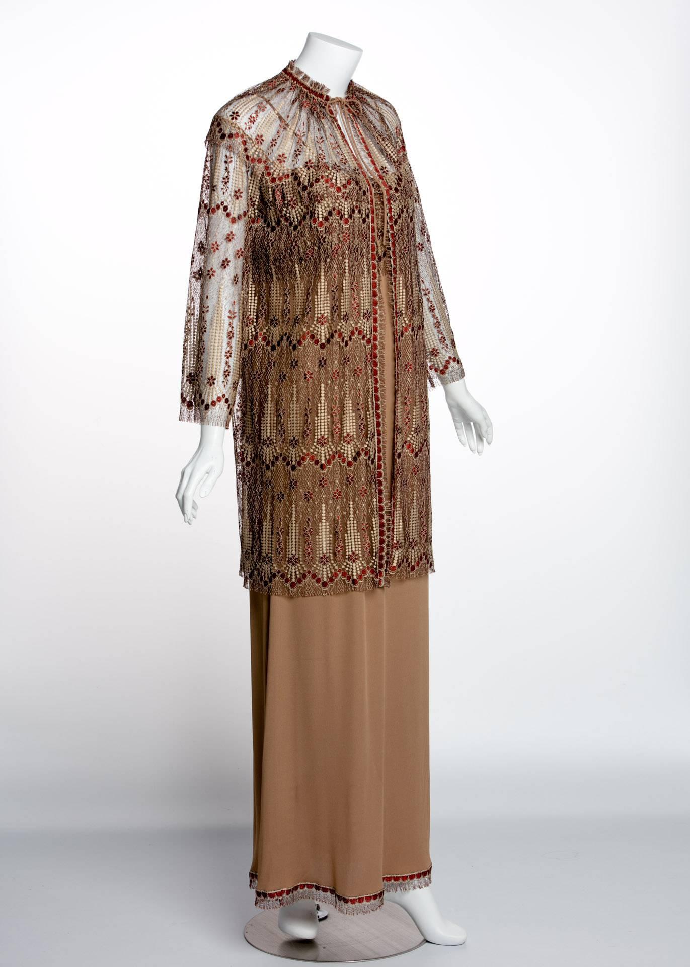 London based designer Janice Wainwright dabbled in vibrancy and Victoriana. A mainstay on the British ready-to-wear stage during the later 1970s, Wainwright’s garments were known for their graceful fabrics and femininity. This golden-beige brown
