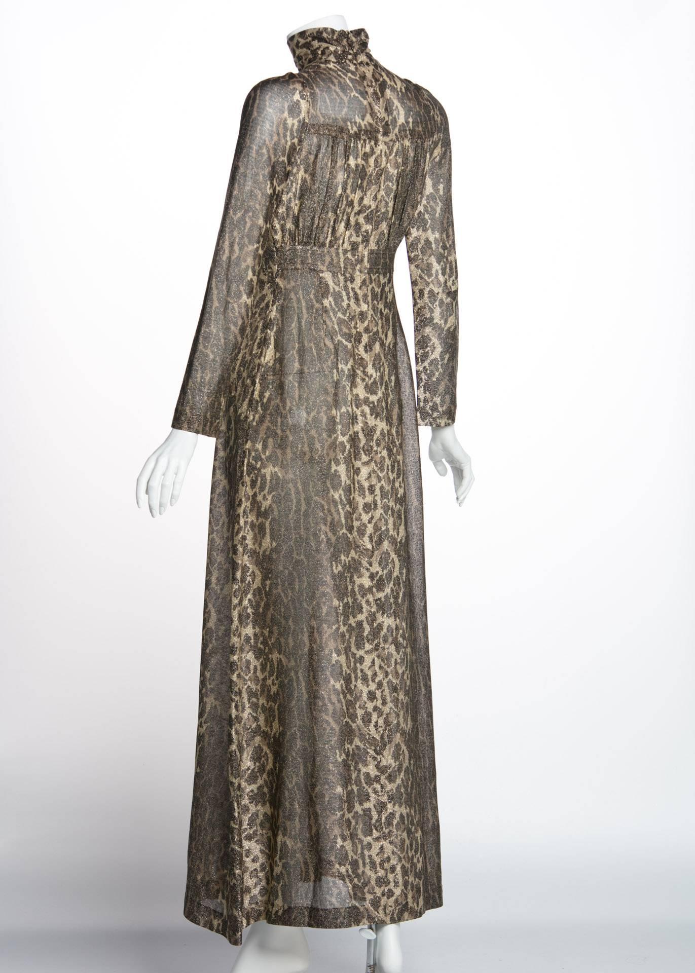 1970s Janice Wainwright Empire Waist Metallic Cheetah Print Maxi Dress In Excellent Condition For Sale In Boca Raton, FL