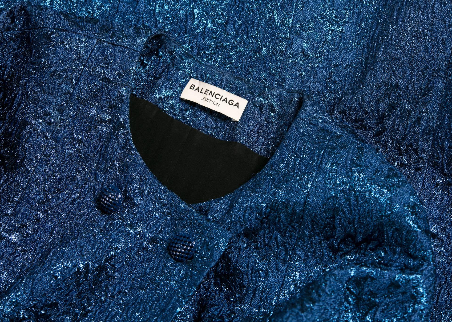Women's Balenciaga Edition Couture Sapphire Blue Matelassé Princess Seam Evening Coat For Sale