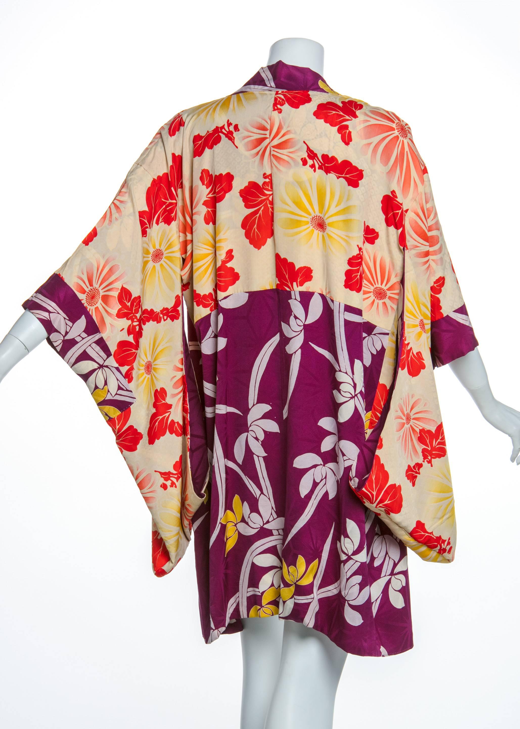 1940s Japanese Colorful Floral Printed Silk Kimono Jacket  In Excellent Condition In Boca Raton, FL