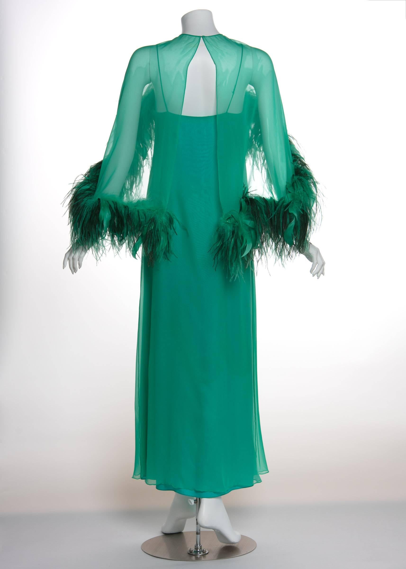 1970s Malcolm Starr Emerald Green Chiffon Gown & Ostrich Feather Cape Set 3