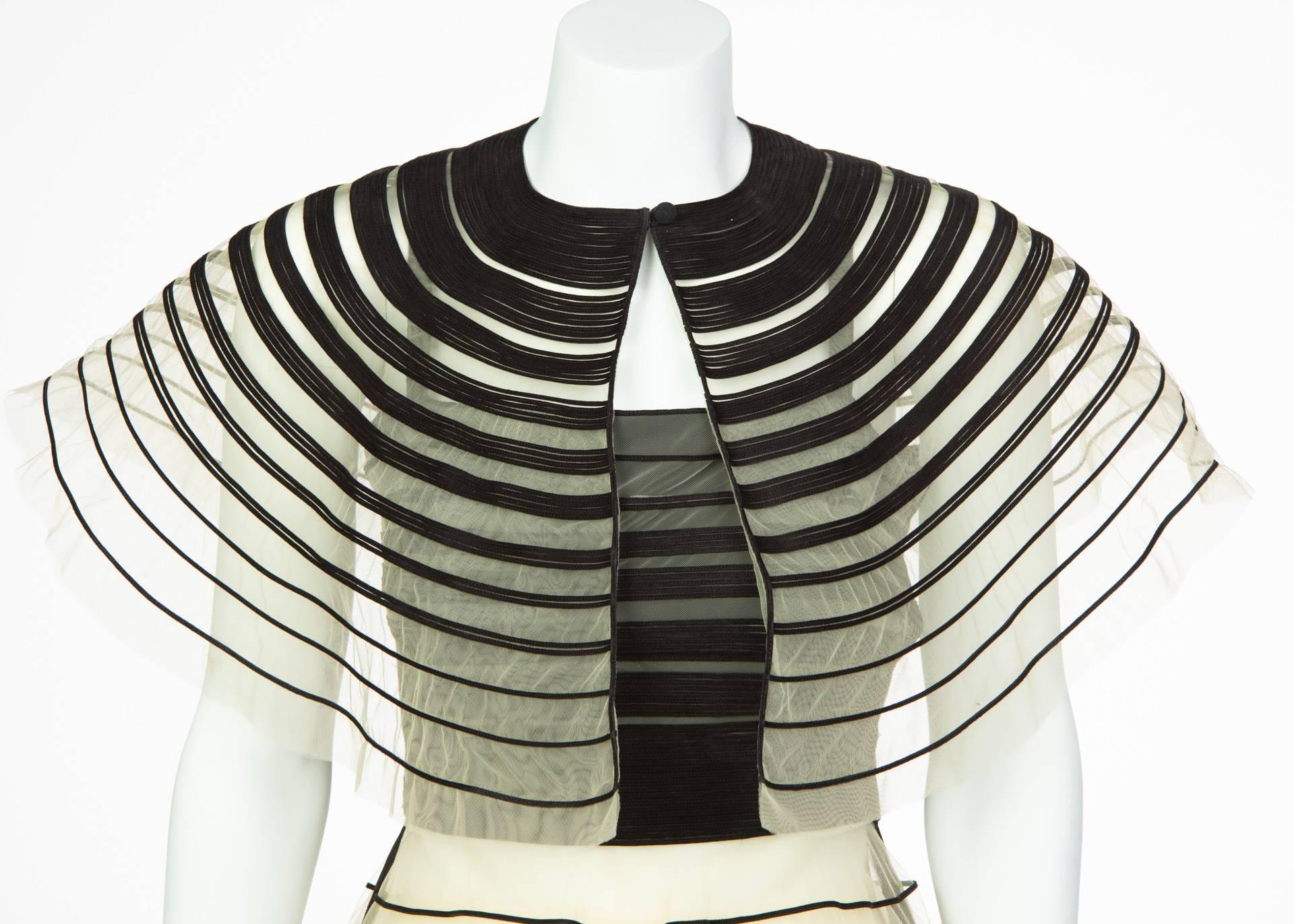 Fendi Karl Lagerfeld S/S 2008 Runway Black Cut Out Suede Dress Cape Skirt Set en vente 7