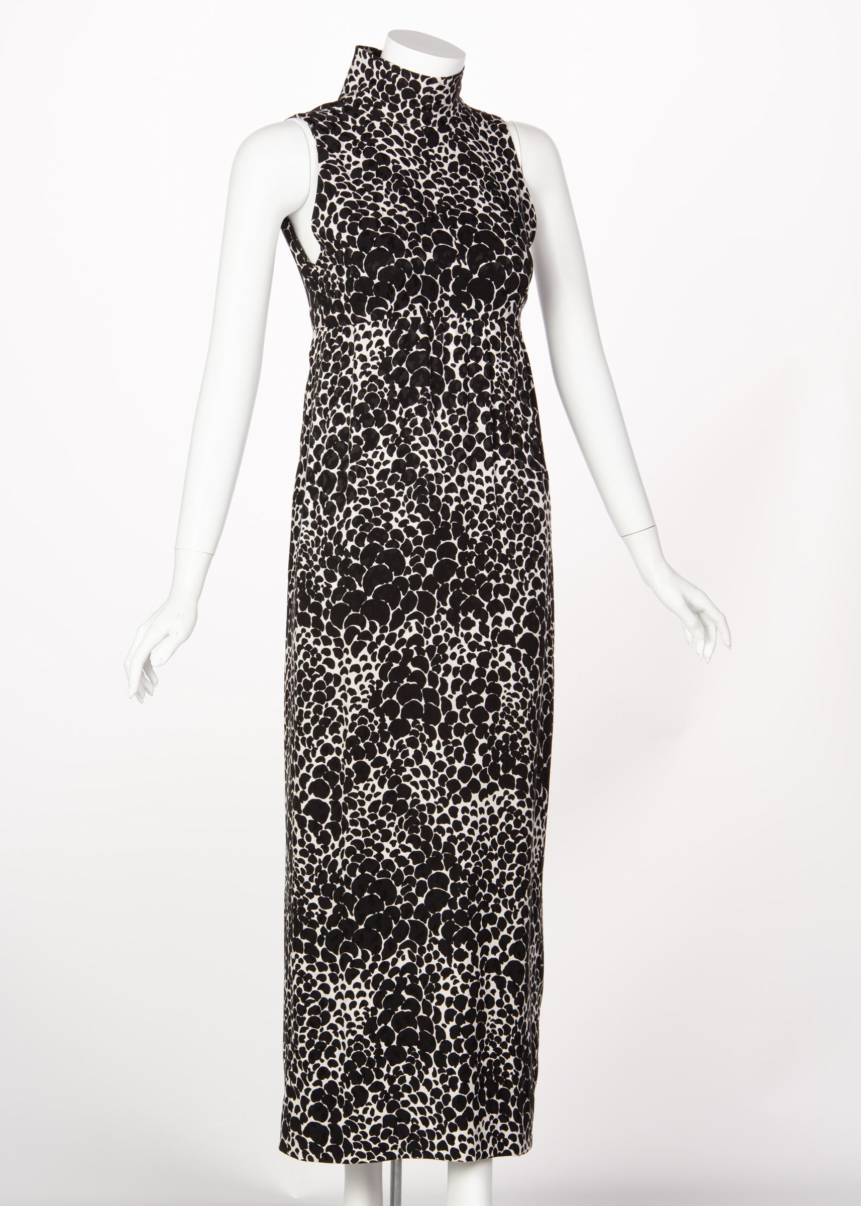 Yves Saint Laurent YSL Black and White Silk Print High Neck Evening Dress, 1985 In Excellent Condition In Boca Raton, FL