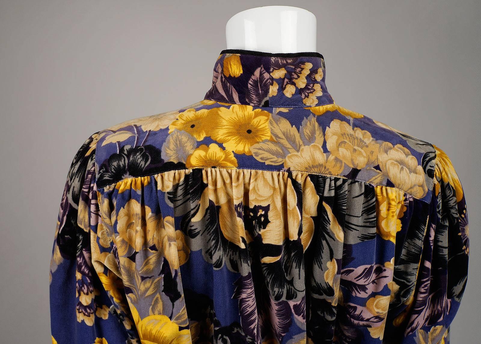 Kenzo Purple Velvet Floral Dress In Good Condition In Los Angeles, CA