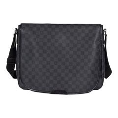 Louis Vuitton Damier Graphite Messenger Bag 2