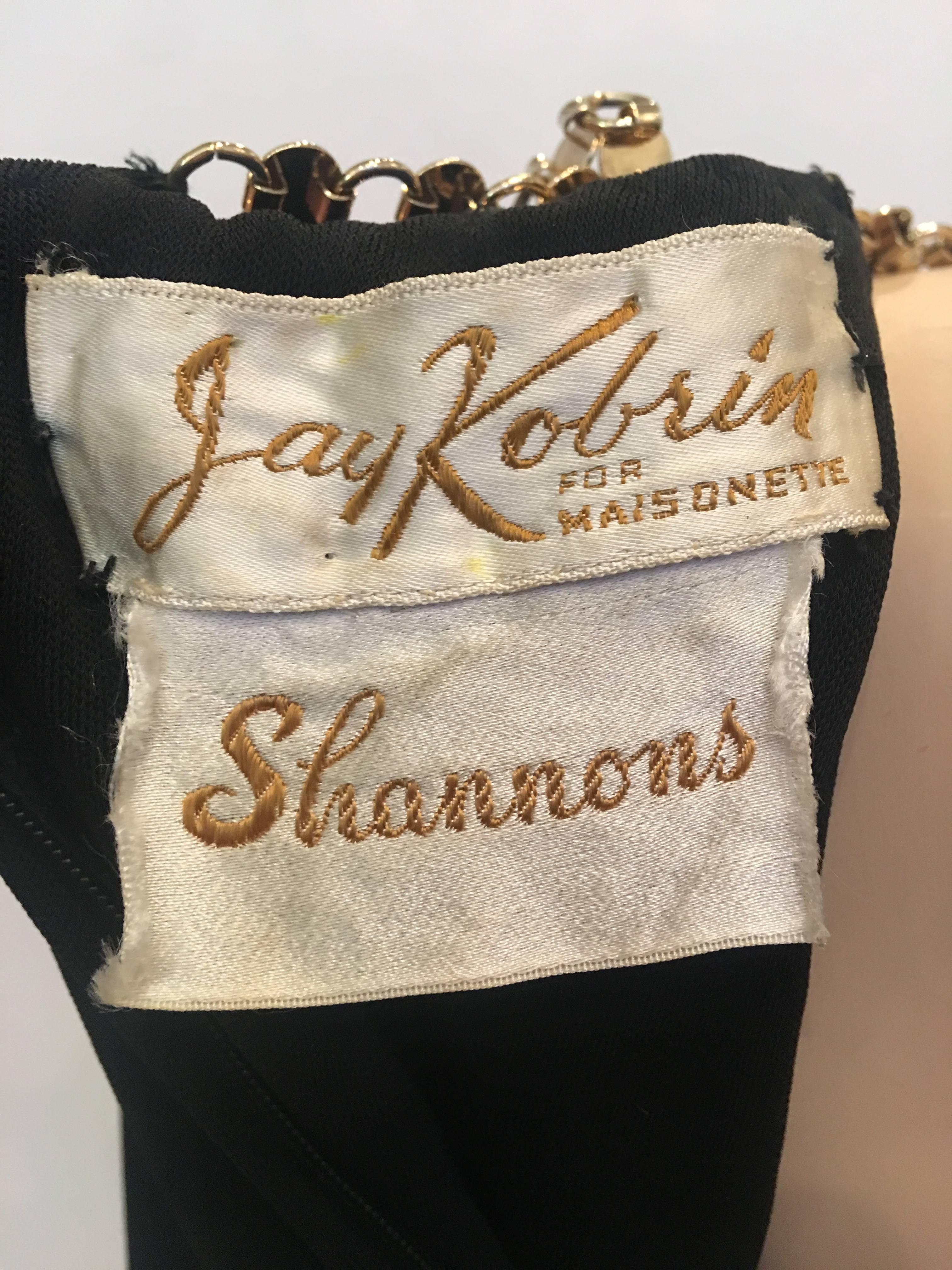 Jay Kobrin 1960er Schwarzes langes Kleid aus mattem Jersey mit goldenem Kettenausschnitt im Angebot 3