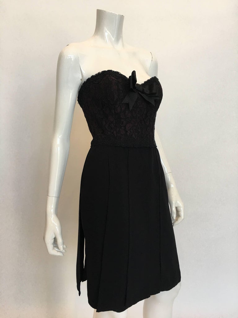 Bill Blass Black Cocktail Dress For Sale at 1stDibs