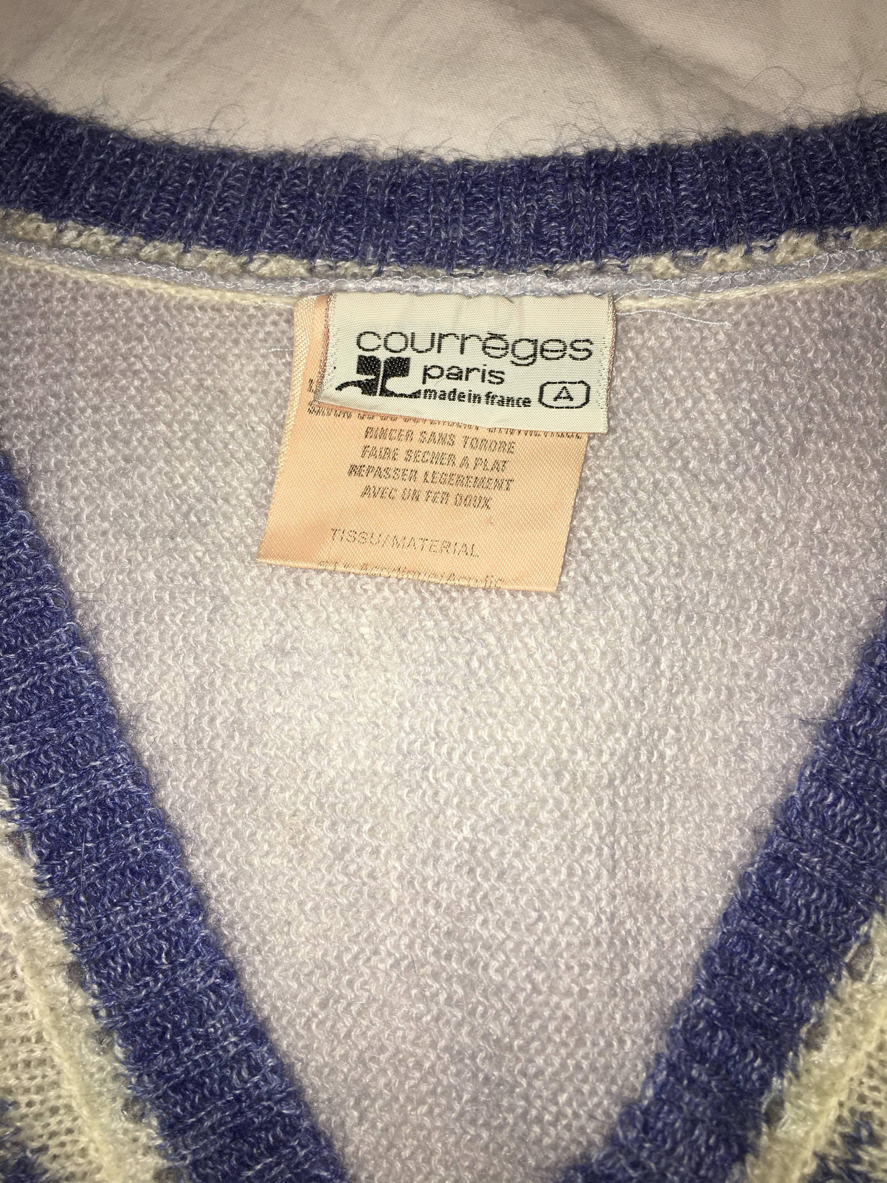 Courrèges Paris 1970's Mohair Sweater In Good Condition For Sale In Los Angeles, CA