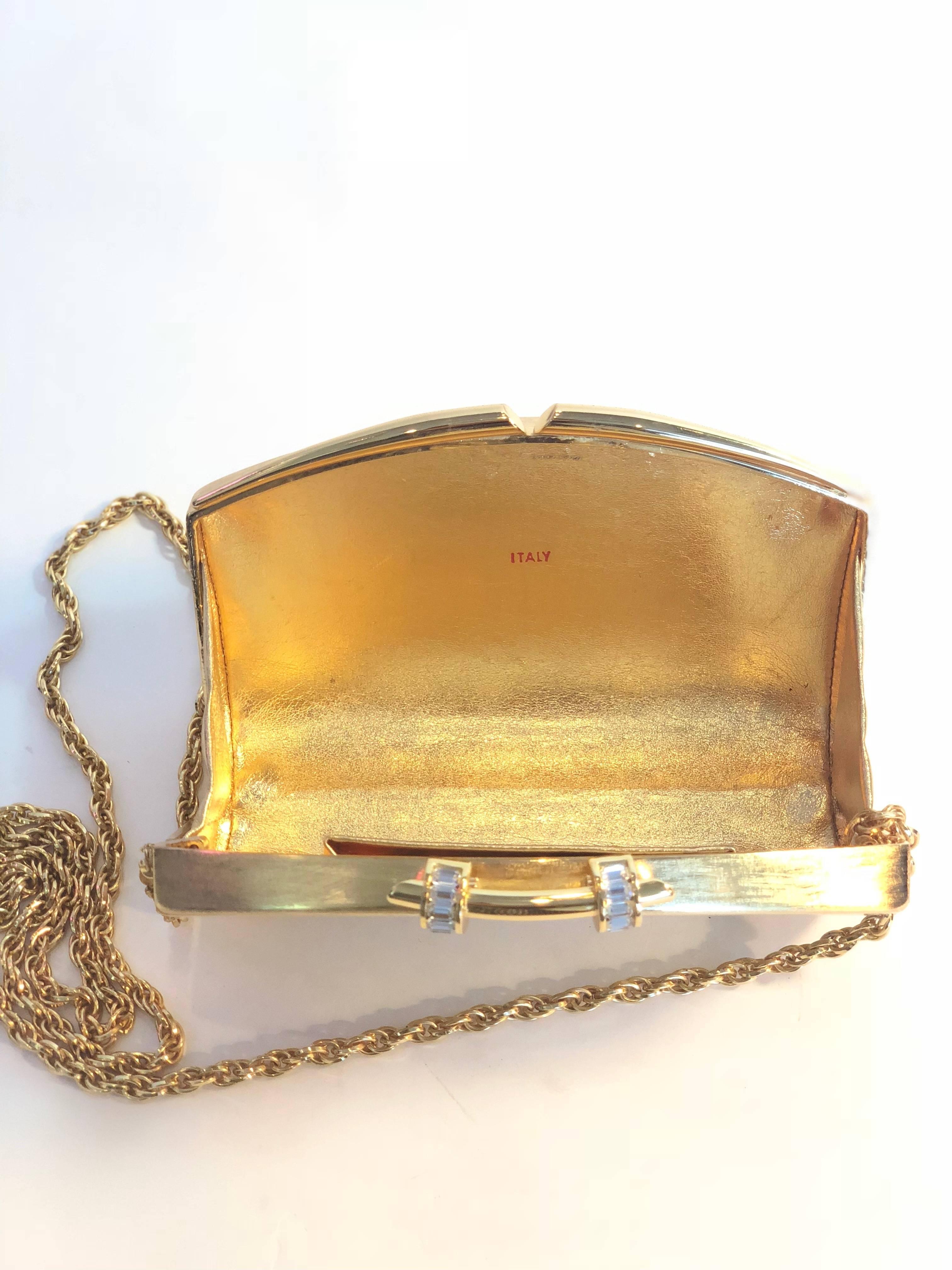 Rodo Gold Metal Evening Clutch In Good Condition In Los Angeles, CA