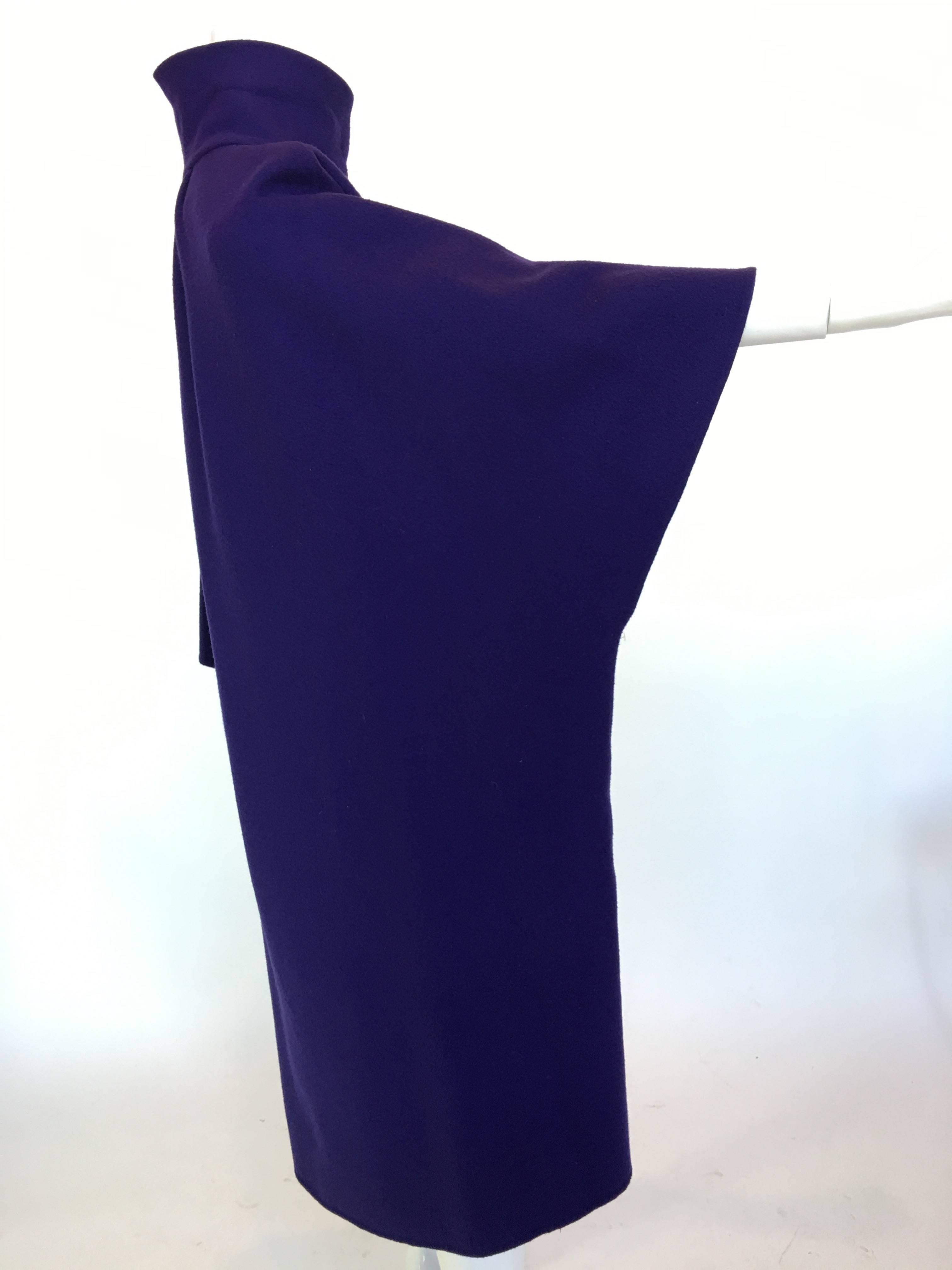 Women's or Men's Ferragamo Purple Wool Cape Style Coat / I Magnin Department Store For Sale