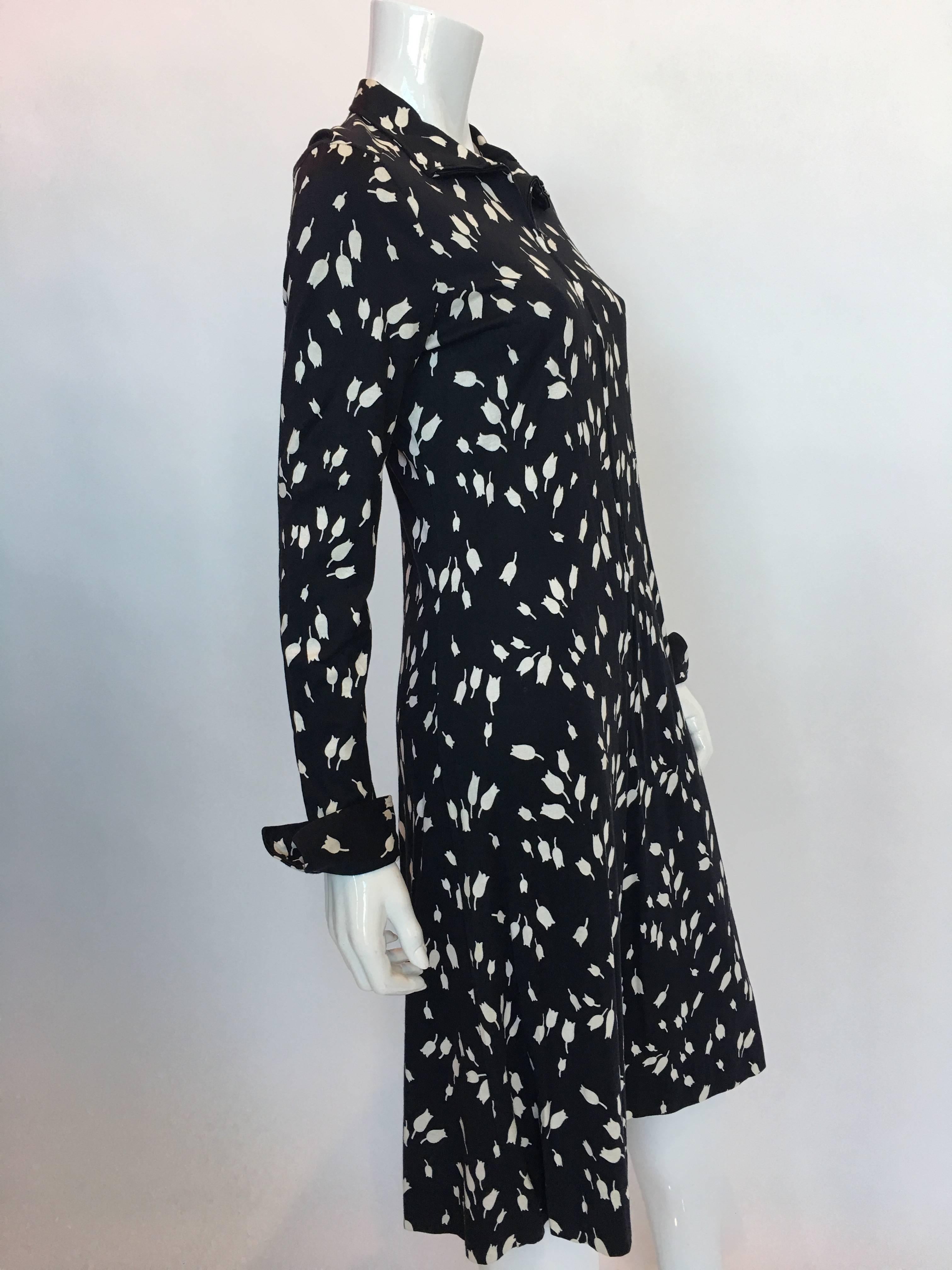 Diane Von Furstenberg Black and White Tulip Dress, 1970's In Good Condition In Los Angeles, CA