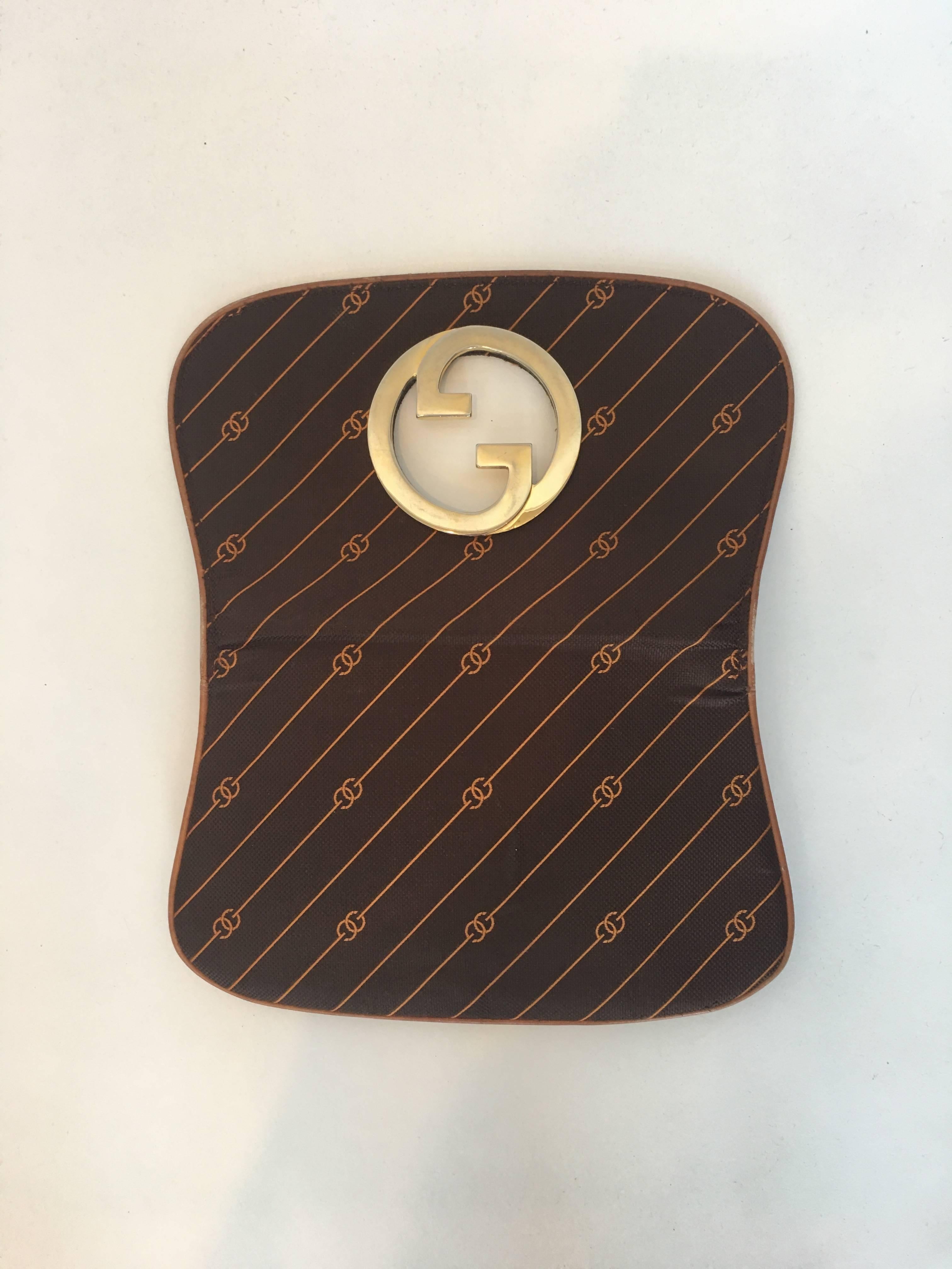 Women's or Men's  Gucci 1980's Brown Logo Clutch w/ Gold Emblem