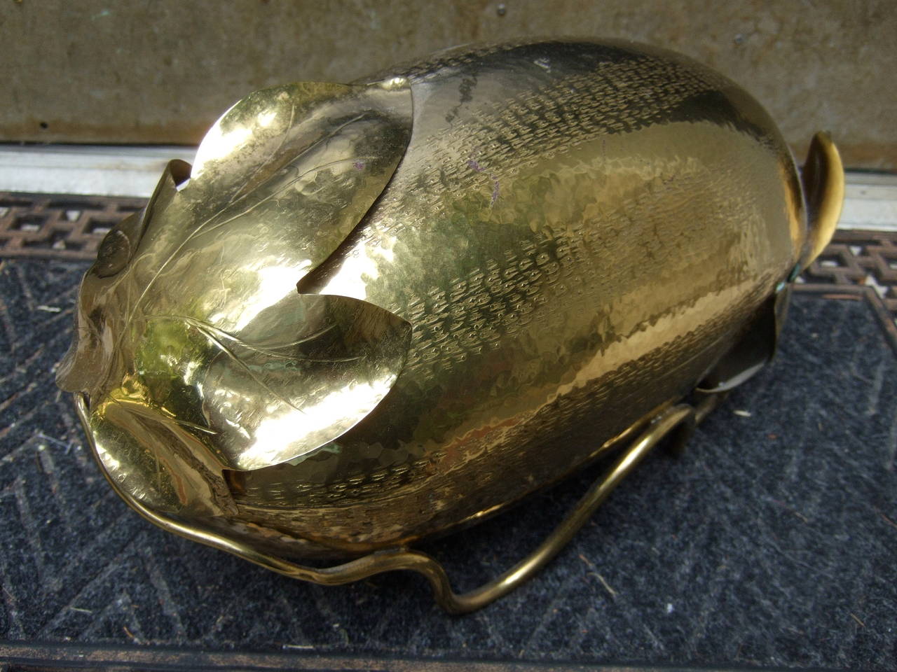 Brown Avant-Garde Artisan Brass Metal Decorative Gourd Designed by Lavorazione Amano