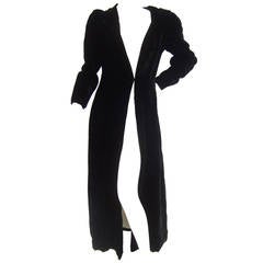 Dramatic Black Silk Velvet Hooded Evening Coat c 1960 5