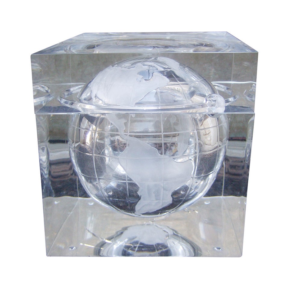Allesandro Albrizzi Style Sleek Lucite World Globe Ice Bucket c 1970 For Sale
