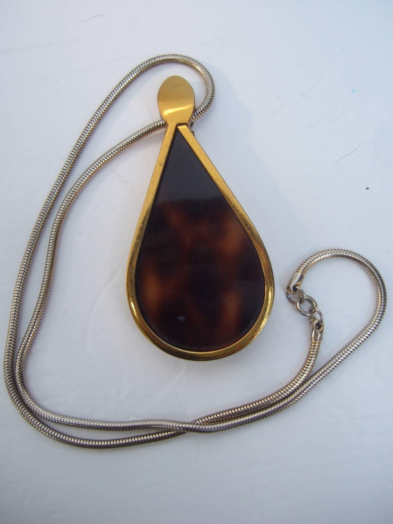 Judith Leiber Mod Tortoise Shell Lucite Pendant Necklace ca 1970s 4