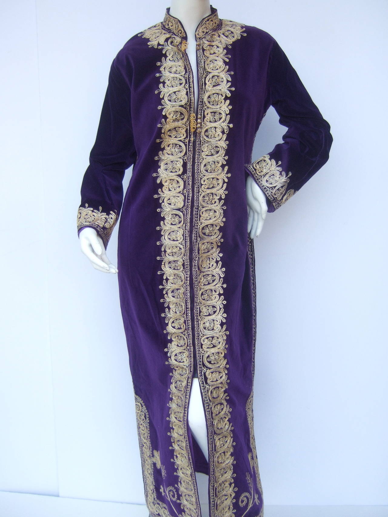 Exotic Moroccan Violet Velvet Embroidered Evening Caftan c 1960s 1