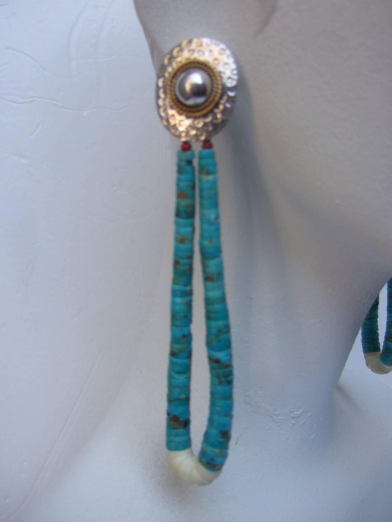 Artisan Turquoise & Sterling Heisha Pierced Dangle Earrings c 1970s In Excellent Condition For Sale In University City, MO