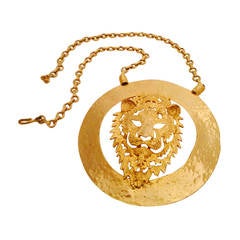 Spectacular Lion Medallion