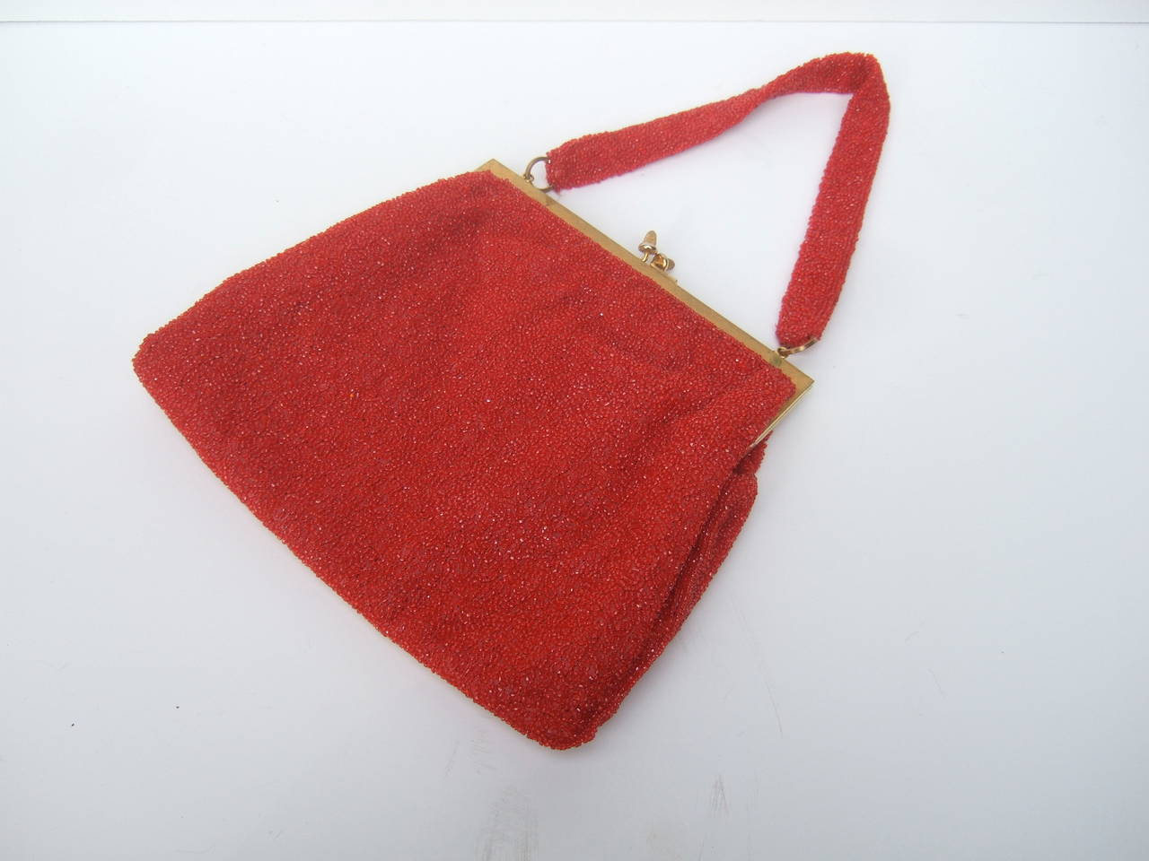 Women's Gucci Exquiste Scarlet Glass Beaded Evening Bag c 1970