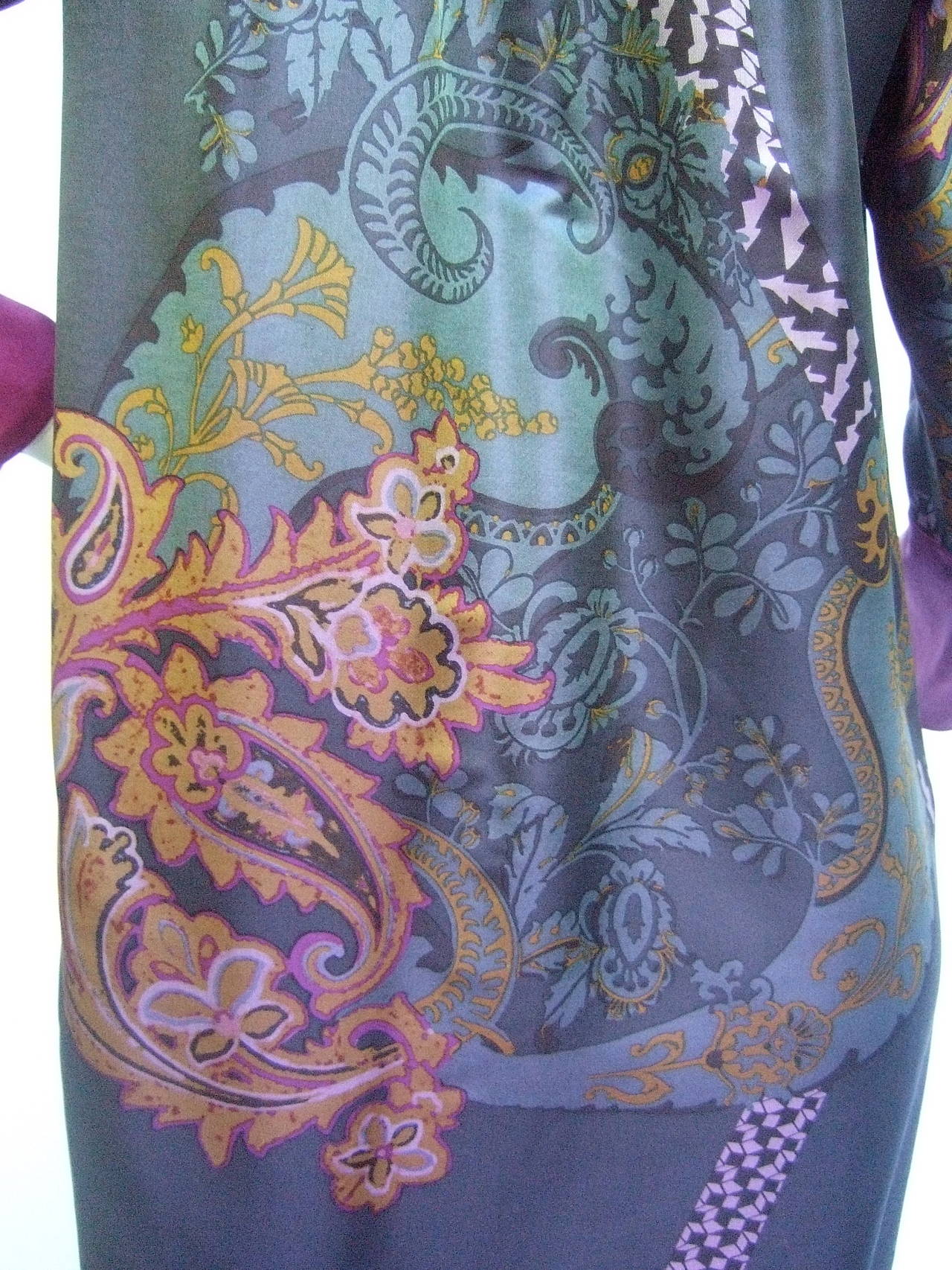 Etro Exotic Silk Print Tunic Dress Made in Italy Size 40 In Excellent Condition In University City, MO