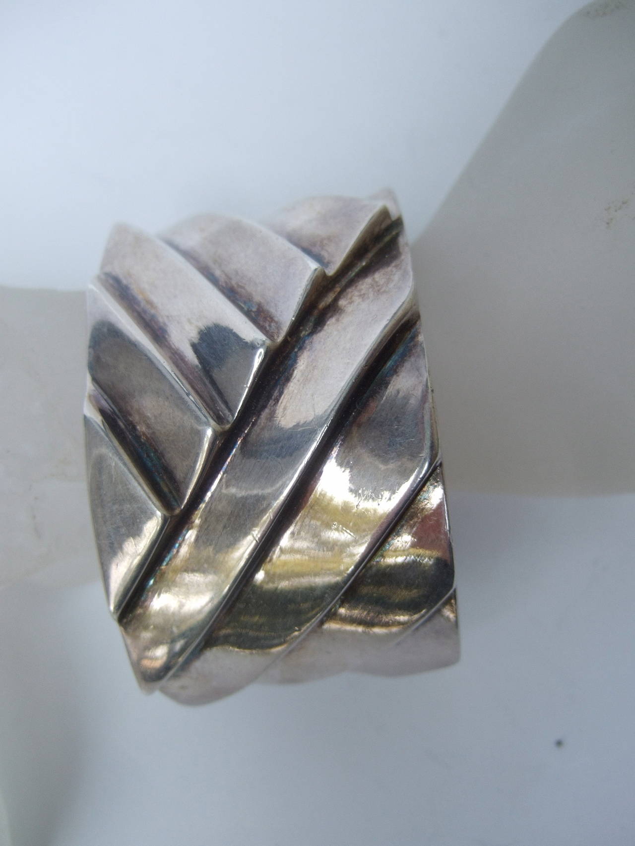 Les Bernard Sleek Silver Metal Cuff Bracelet c 1980s at 1stDibs