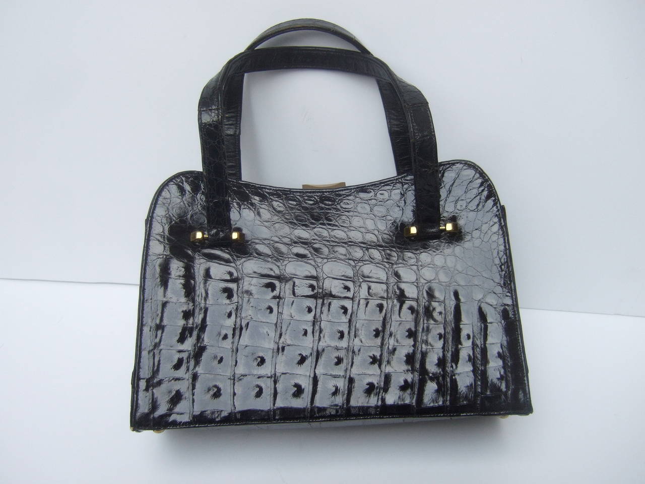 Exotic Sleek Black Alligator Handbag c 1960 For Sale at 1stDibs