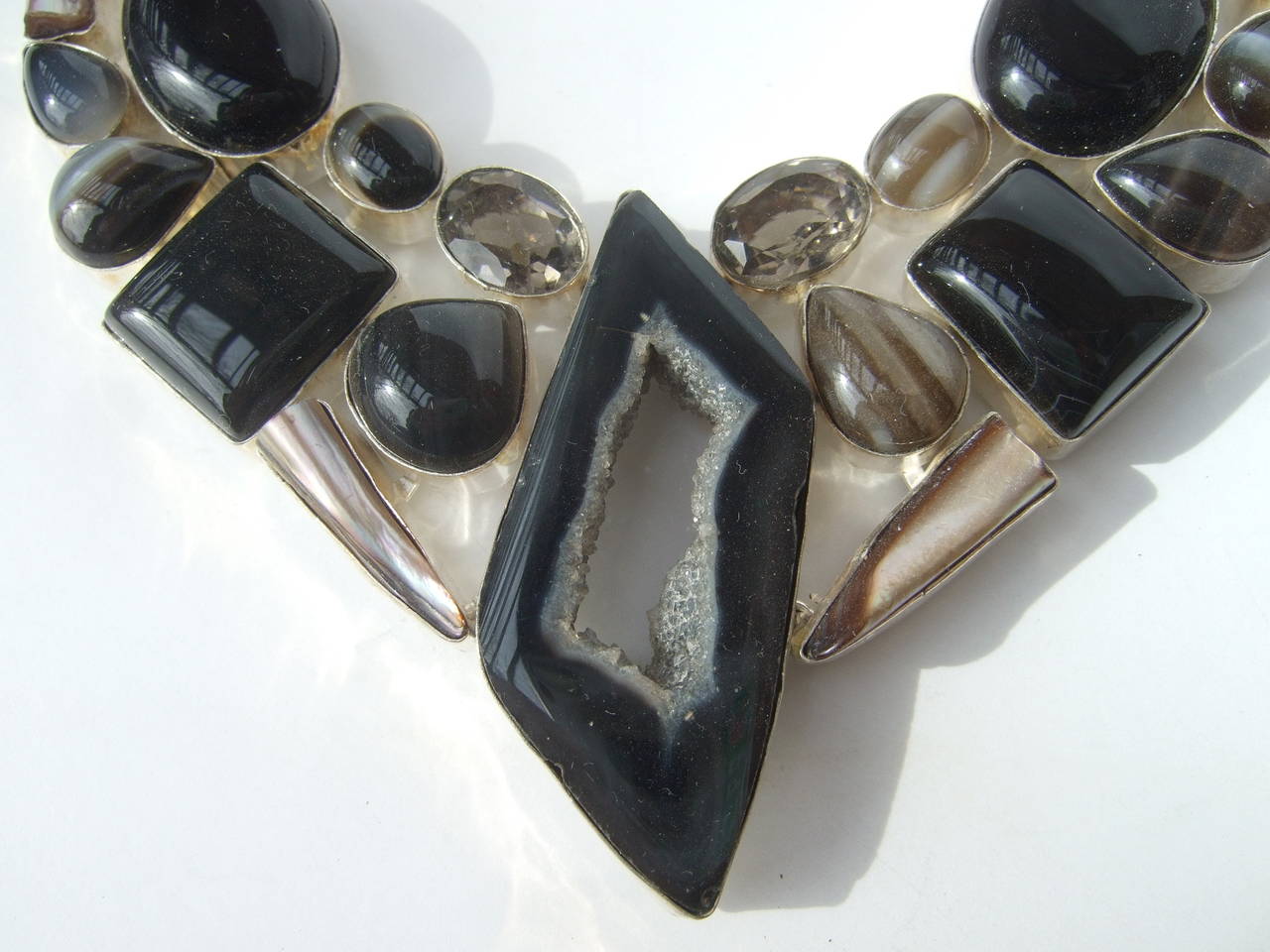 Collana artigianale con pietre in argento in vendita 2