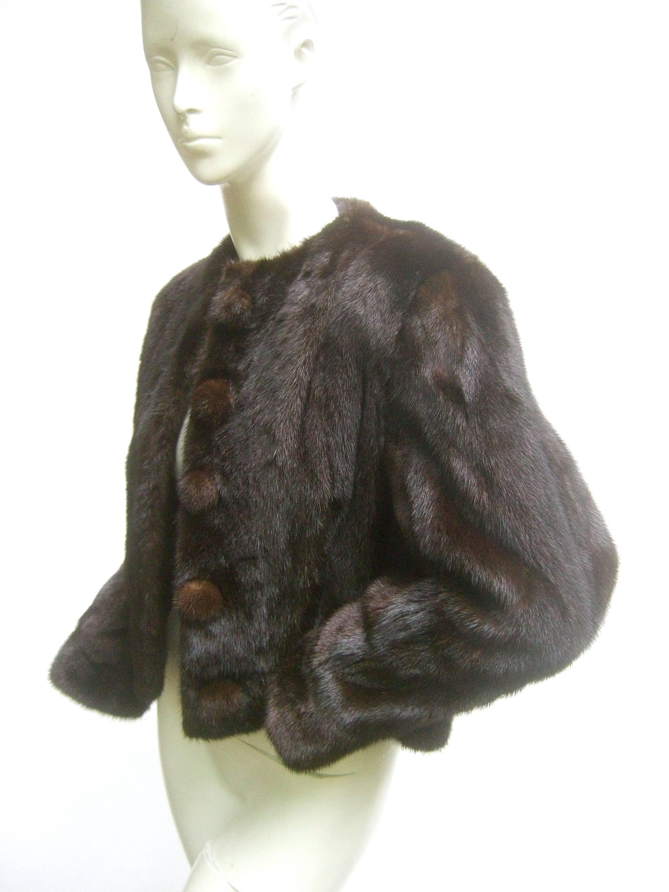 Luxurious Mink Fur Cropped Jacket c 1970 In Excellent Condition In University City, MO