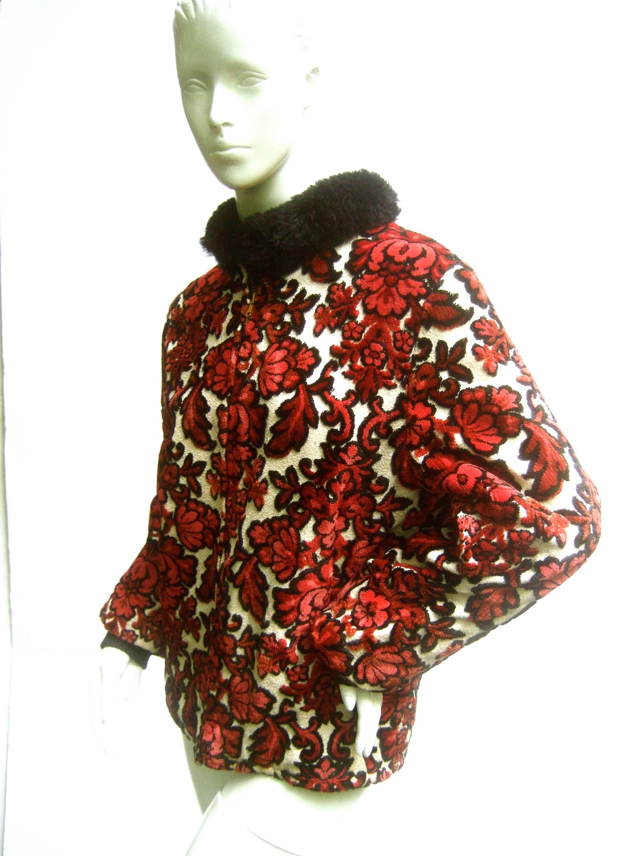 1960s Brocade Cut Velvet Zippered Jacket  In Good Condition For Sale In University City, MO