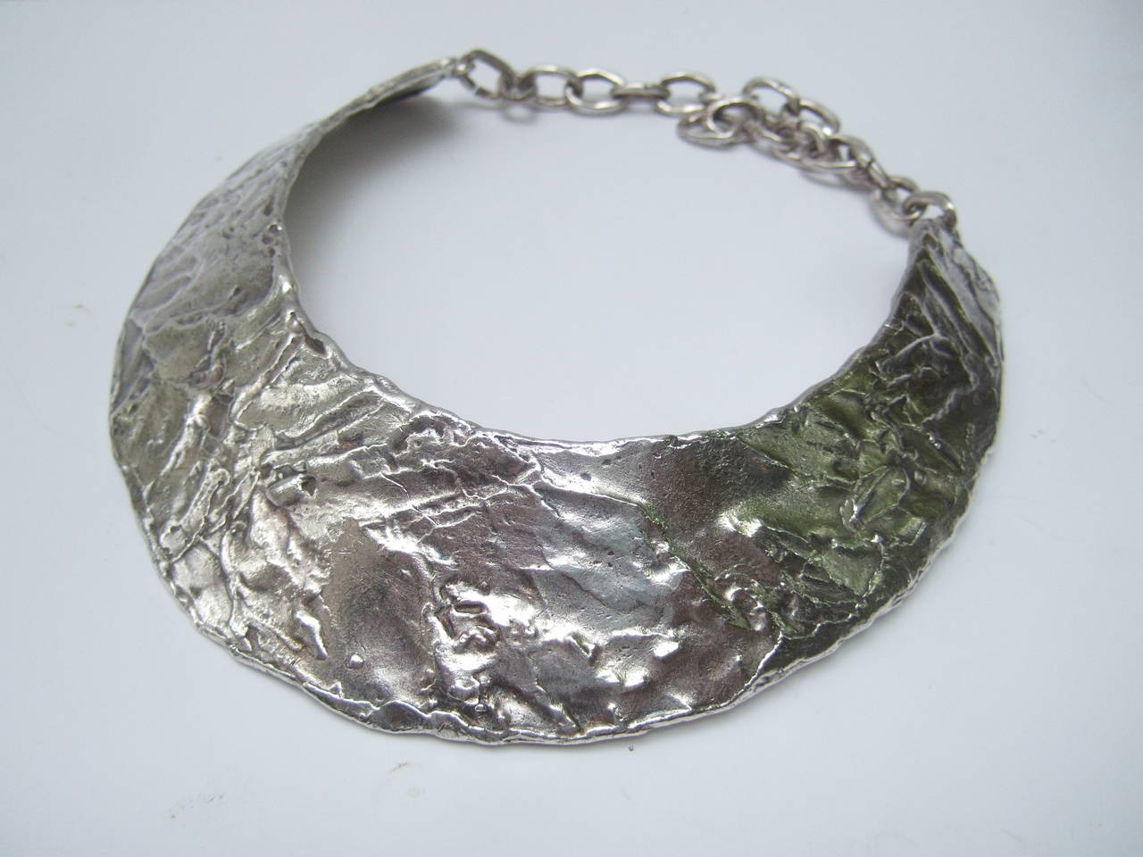 Modernist Style Hammered Metal Collar Necklace Designed by Biche de Bere Paris 2