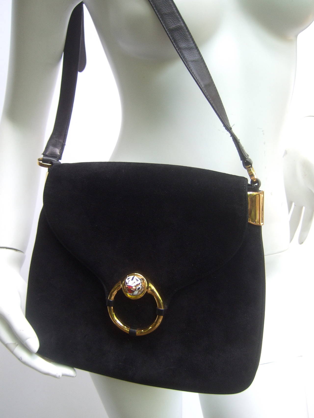 Women's Gucci Italy Rare Black Suede Tiger Clasp Shoulder Bag c 1970