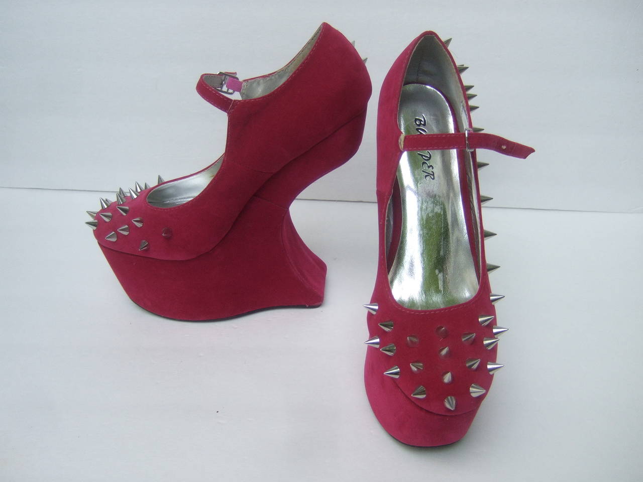 Avant Garde Fucshia Velvet Spike Platform Shoes US Size 9 4