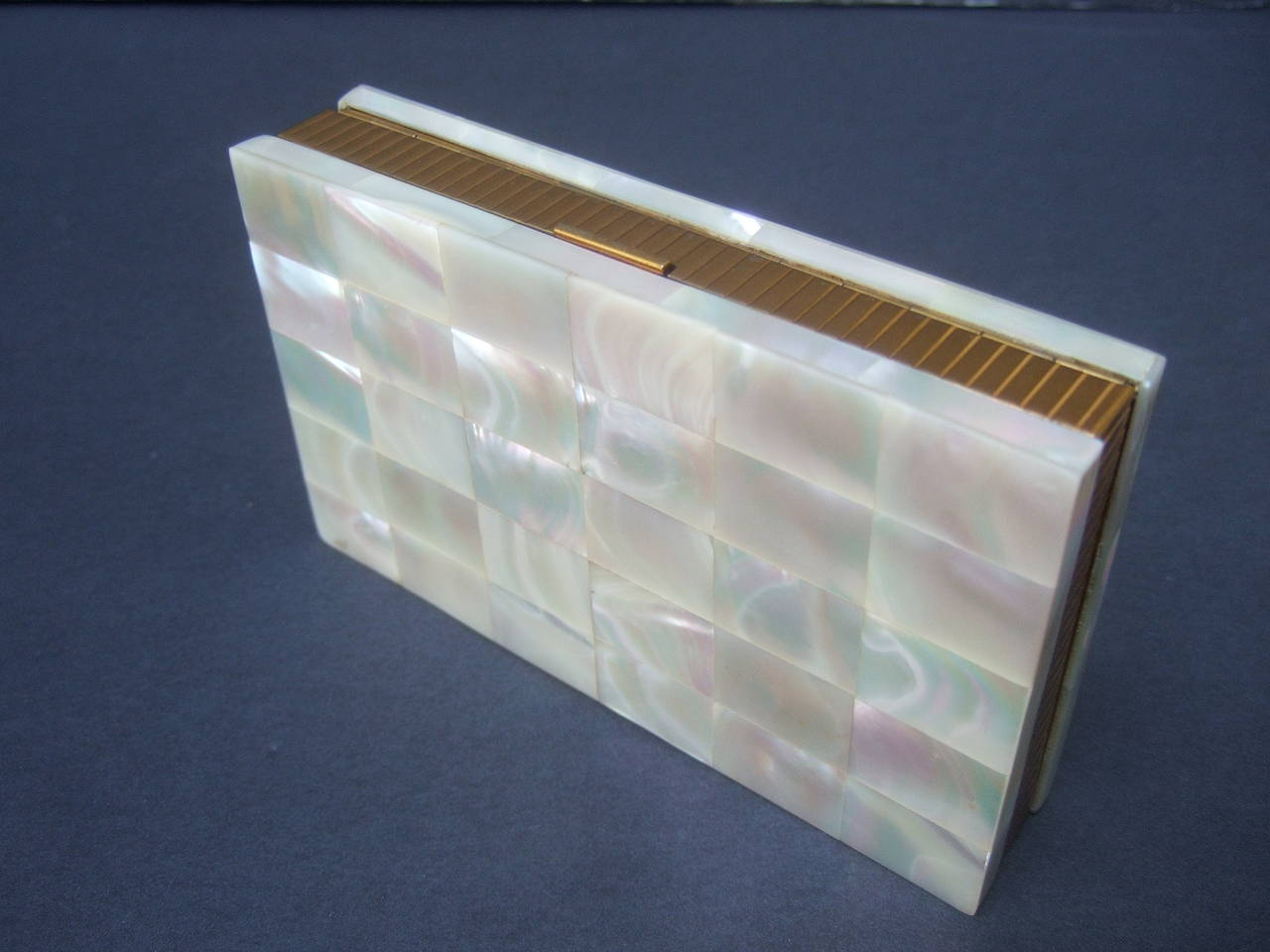 Opulent Mother of Pearl Compact Cigarette Case Clutch 5