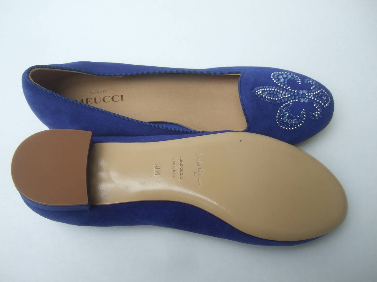 Crystal Jeweled Fleur di Lis Peacock Blue Suede Flats Made in Italy US Size 10 M For Sale 2